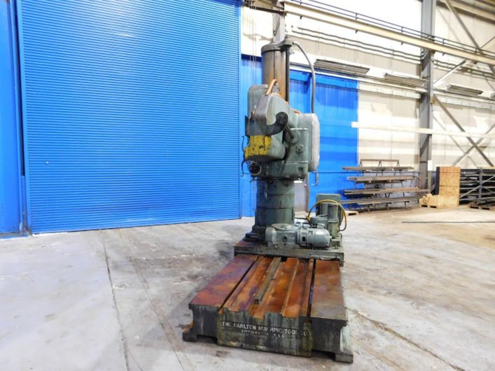 Carlton Traveling Base Radial Arm Drill 7' x 19''. LOADING FEE FOR THIS LOT: $1200 - Image 4 of 10