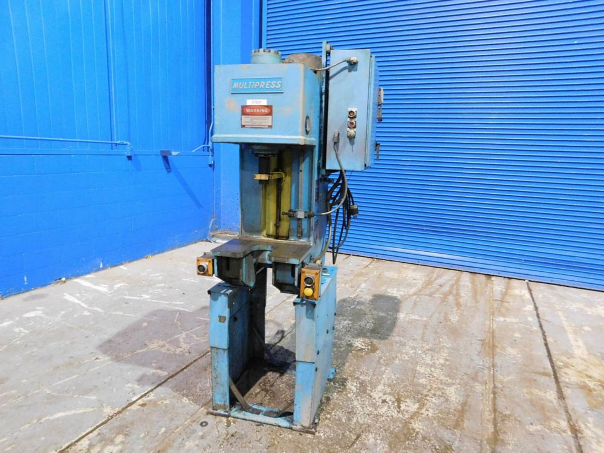 Denison Multipress Hydraulic C Frame Press 6 Ton x 18'' x 11''. LOADING FEE FOR THIS LOT: $150 - Image 9 of 9