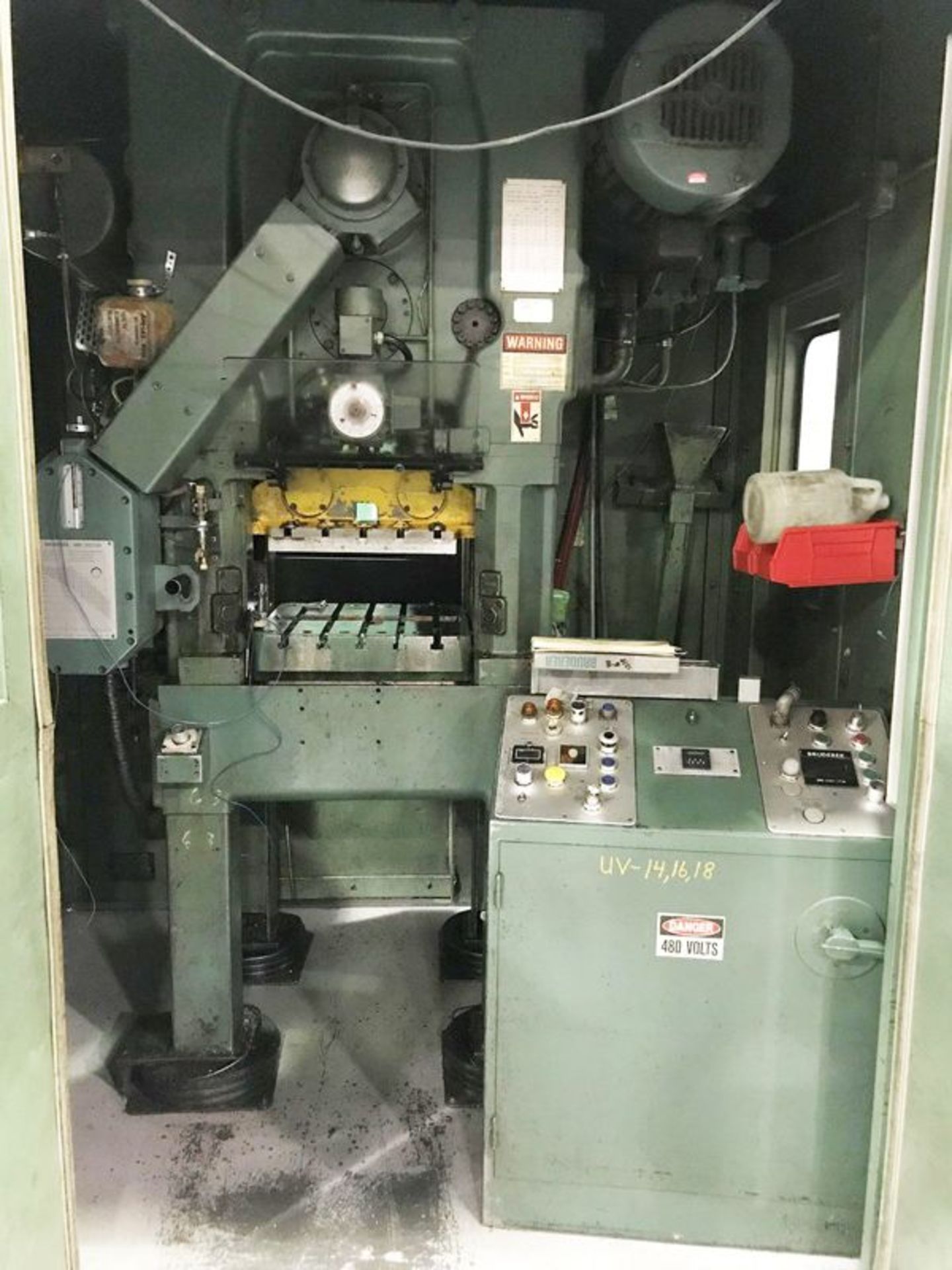 Bruderer High Speed Punch Press 25 Ton x 21'' x 21''. LOADING FEE FOR THIS LOT: $500 - Image 3 of 4