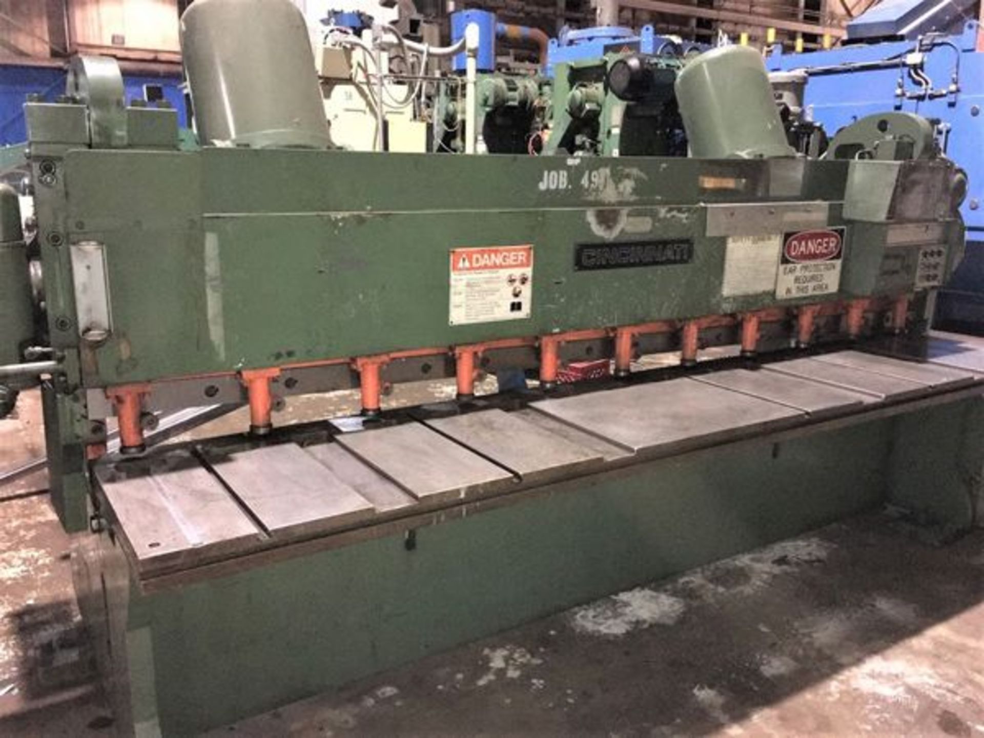 Cincinnati Power Shear 1/4'' x 10'. LOADING FEE FOR THIS LOT: $500 - Image 2 of 17