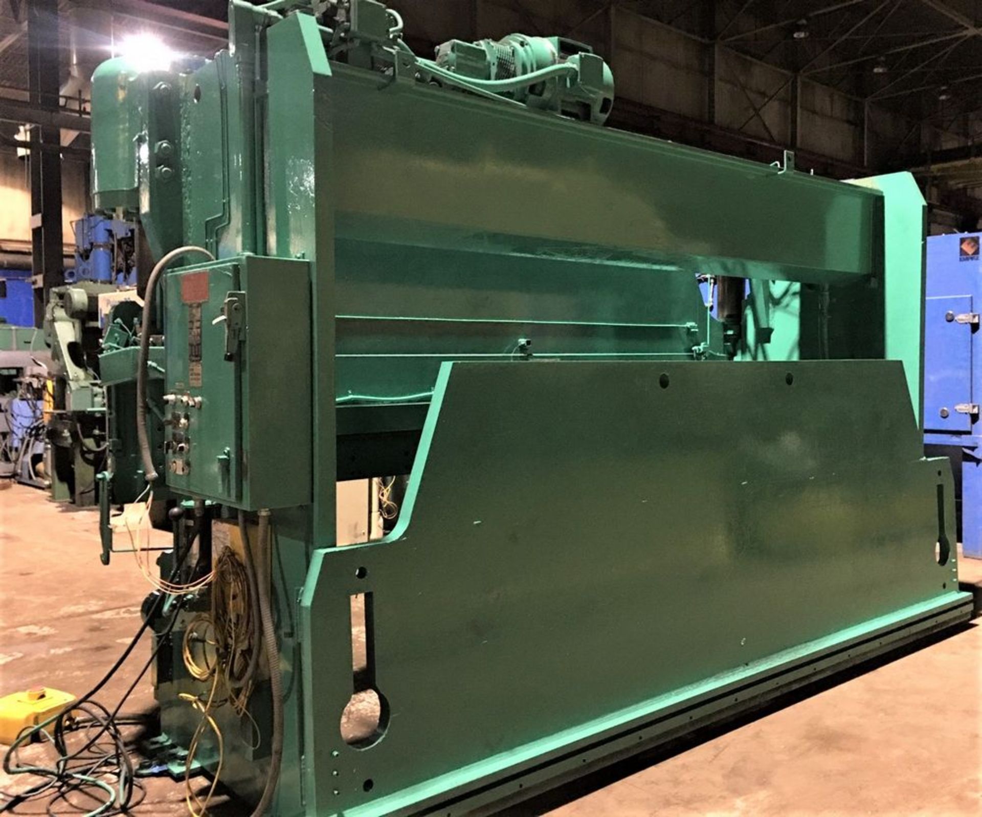 Pacific Hydraulic Brake Press 225 Ton x 14' - Image 4 of 12