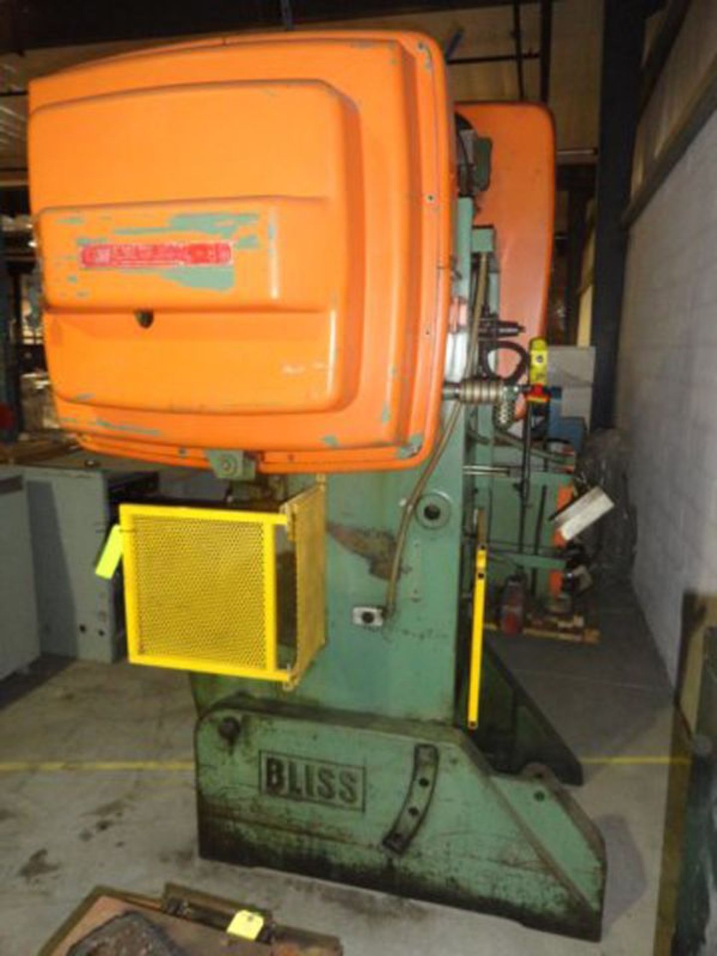 Bliss OBI Punch Press 45 Ton x 29 1/2'' x 19 1/2'. LOADING FEE FOR THIS LOT: $350 - Image 3 of 10