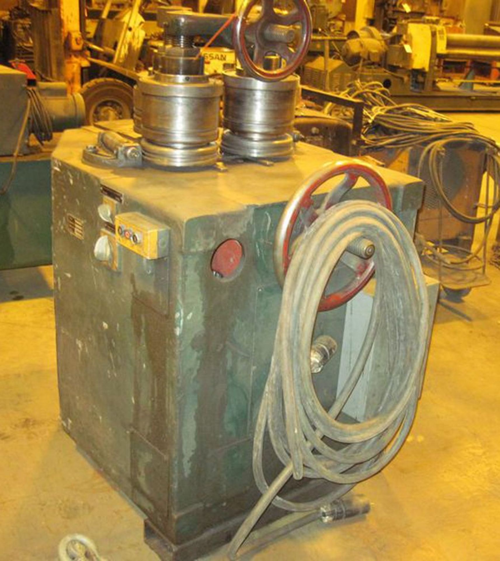 Herkules Hydraulic Angle Roll 2 1/2'' x 2 1/2'' x 1/4''. LOADING FEE FOR THIS LOT: $500 - Image 2 of 4