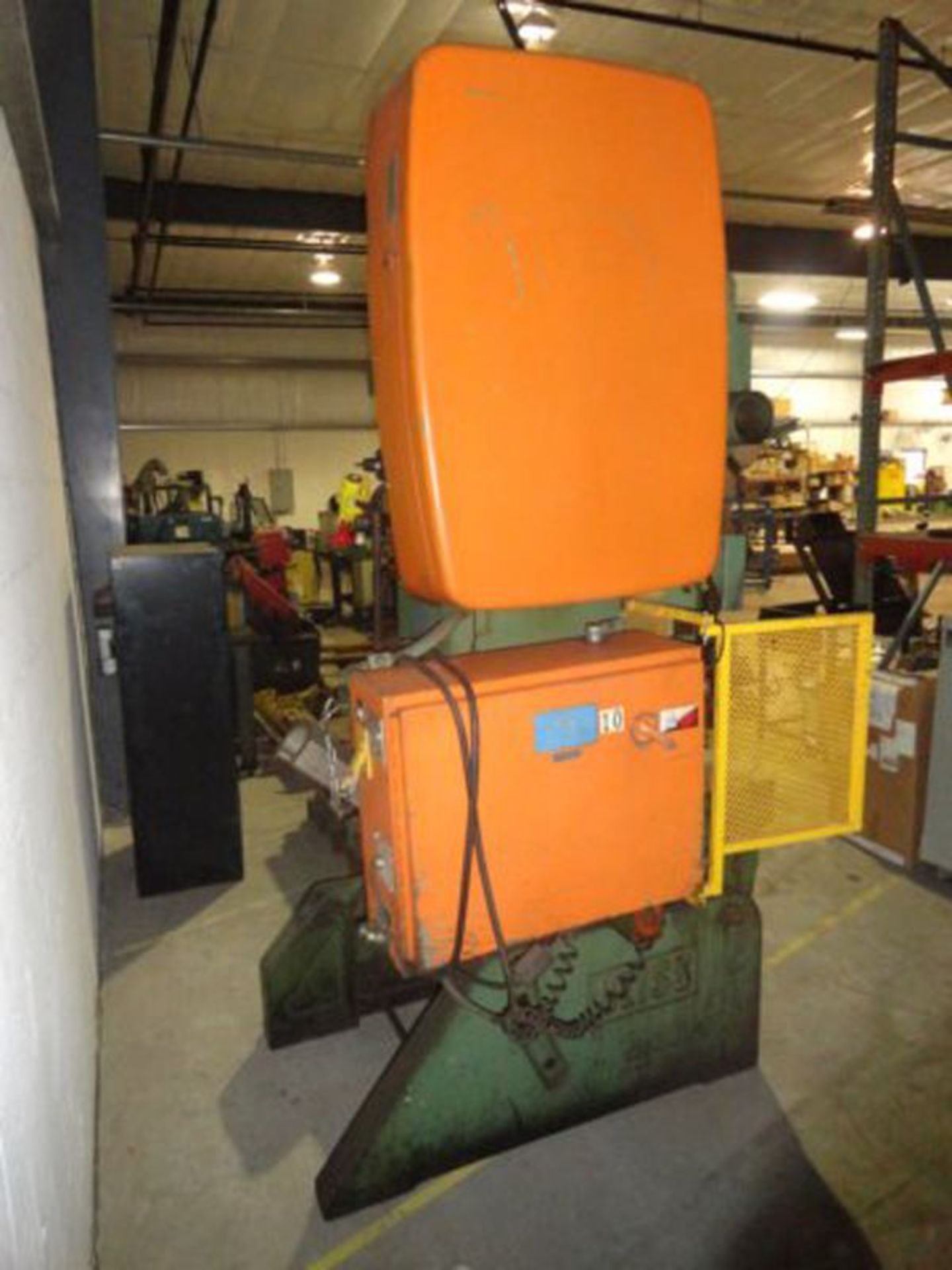 Bliss OBI Punch Press 45 Ton x 29 1/2'' x 19 1/2'. LOADING FEE FOR THIS LOT: $350 - Image 4 of 10