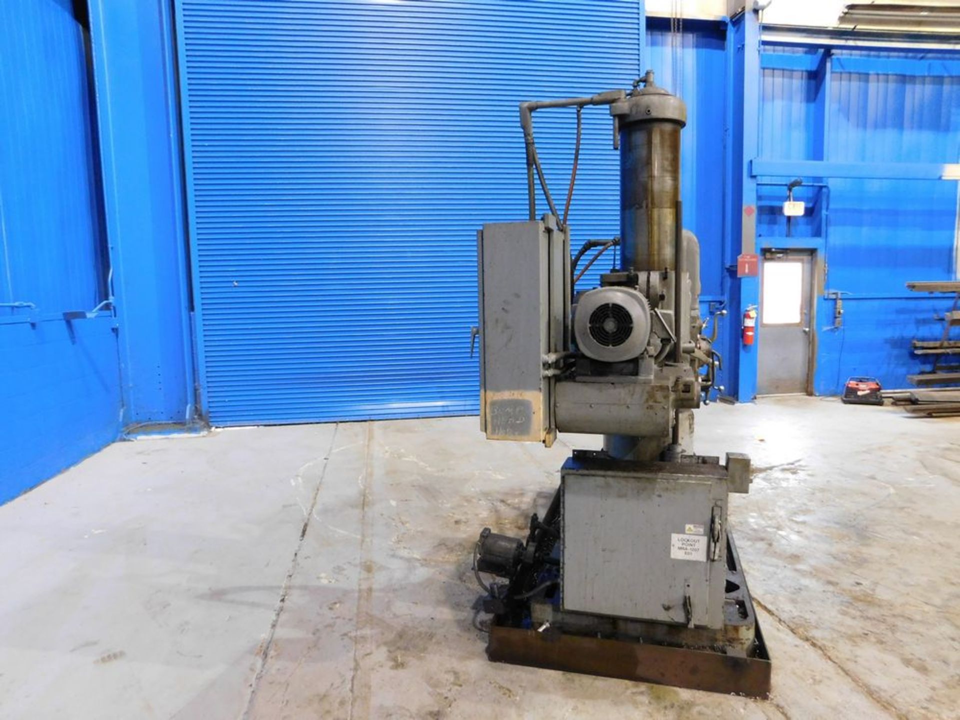 Carlton Radial Arm Drill 4' x 9''. LOADING FEE FOR THIS LOT: $500 - Image 5 of 15