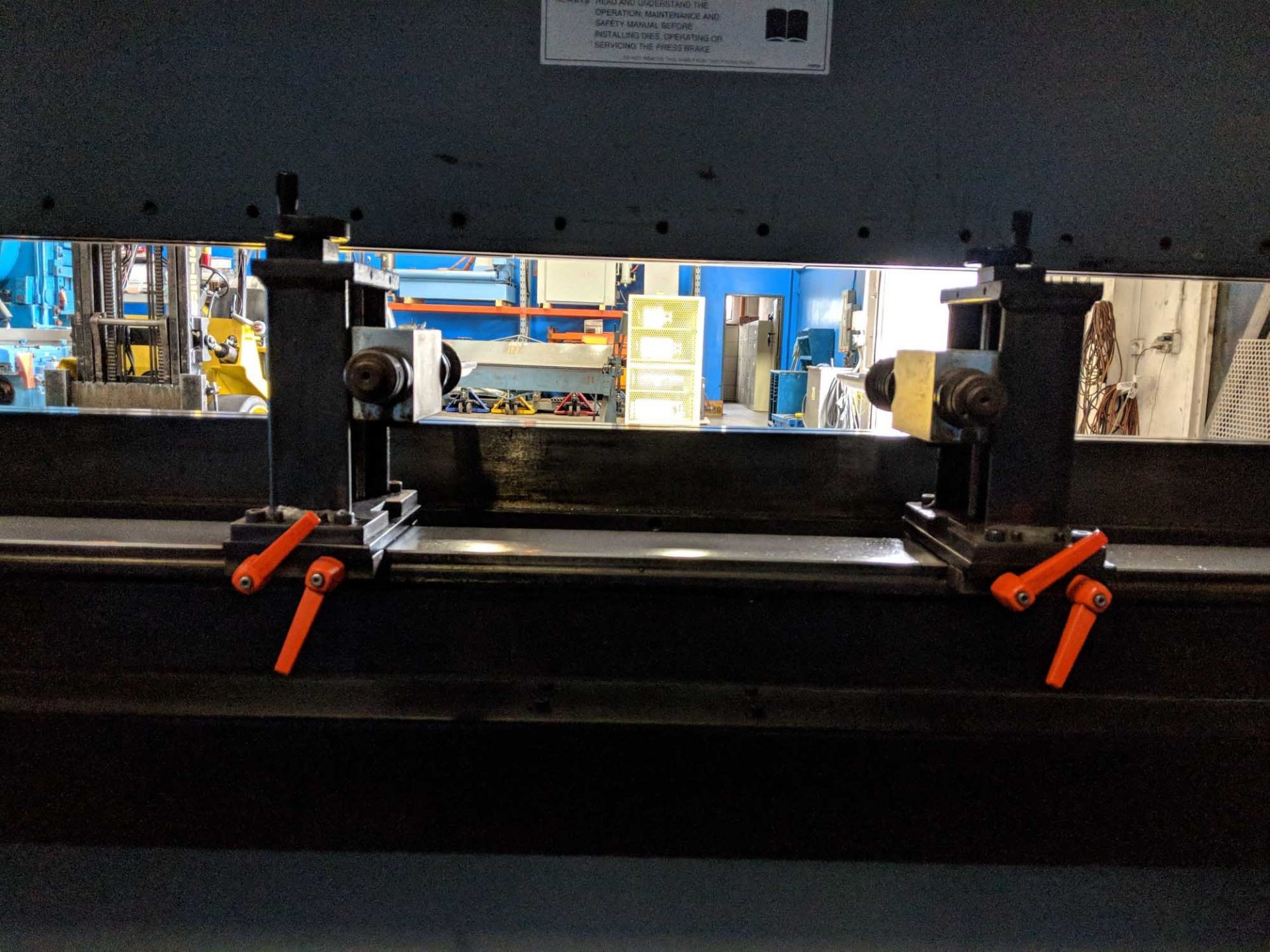 Atlantic CNC 3 Axis Hydraulic Press Brake 135 Ton x 10'. LOADING FEE FOR THIS LOT: $950 - Image 16 of 24