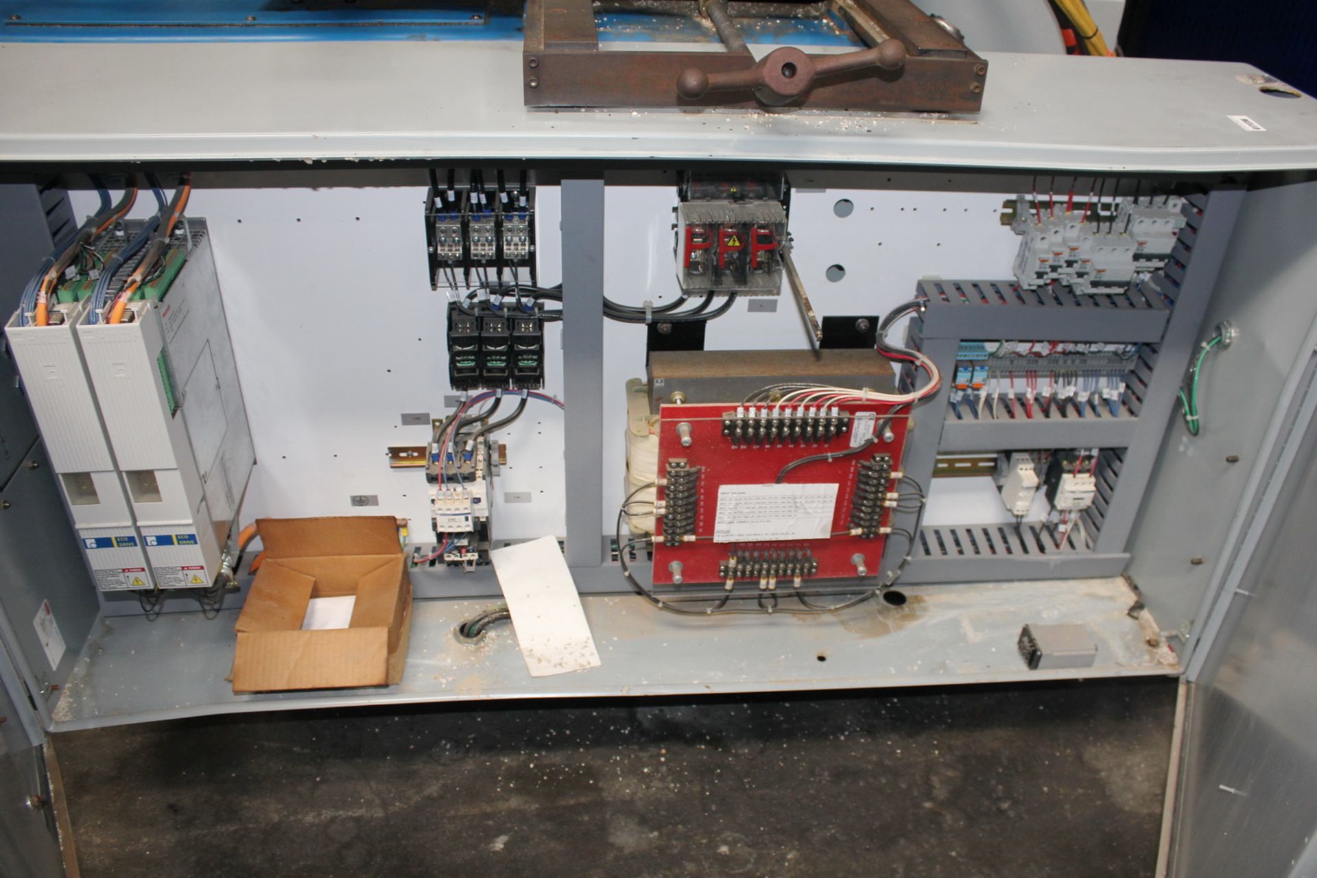 Eaton Leonard 2 Axis CNC Hydraulic Tube & Pipe Bender 2'' x 200''. LOADING FEE FOR THIS LOT: $750 - Image 17 of 21