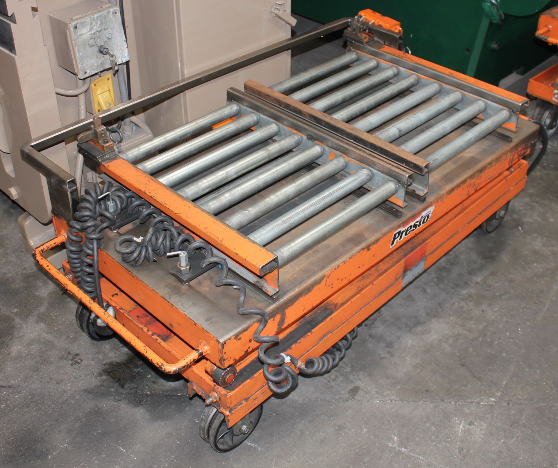 Presto Hydraulic Scissor Lift Table 2,000 Lbs. x 48'' x 24''. LOADING FEE FOR THIS LOT: $50 - Image 5 of 6