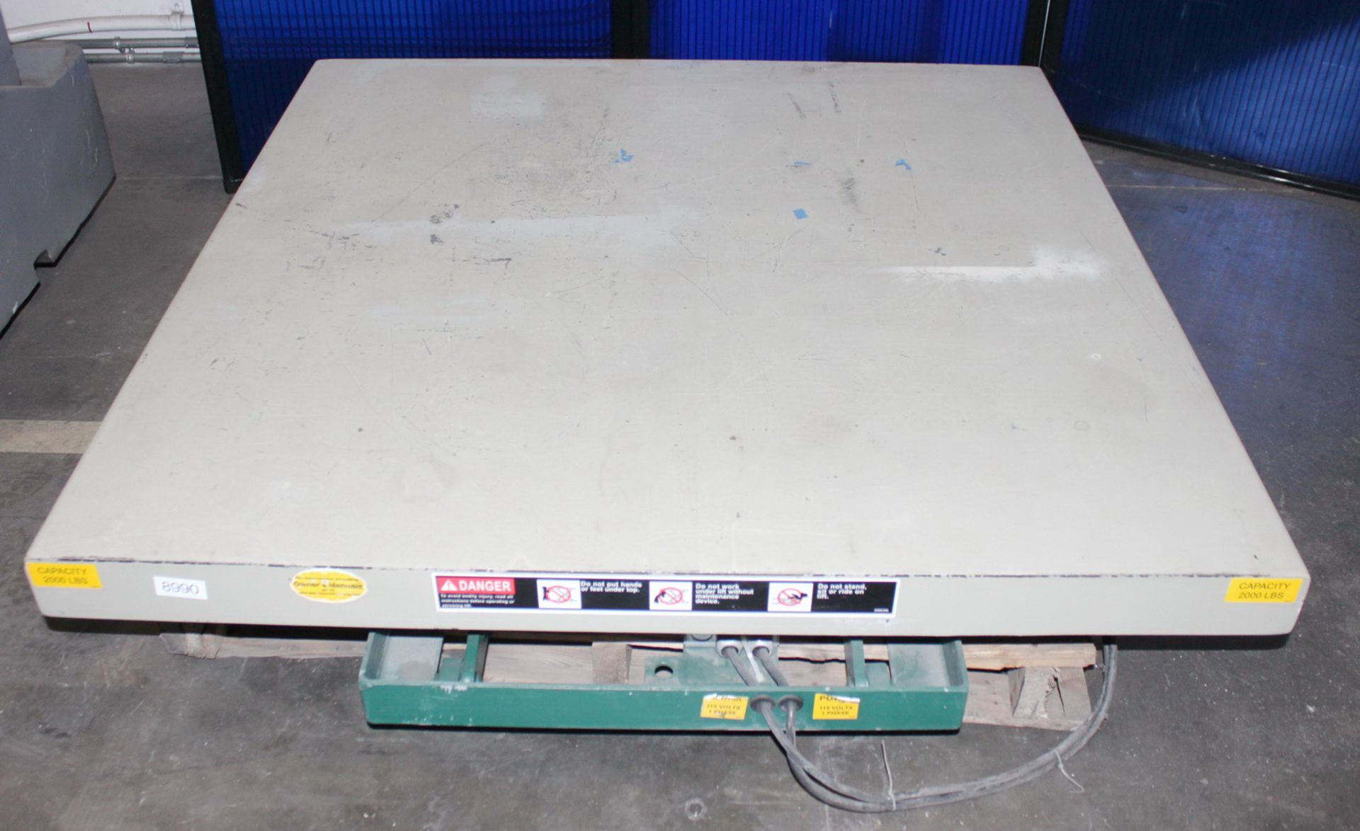 Southworth Hydraulic Lift Table 2,000 Lbs. x 48'' x 48''. LOADING FEE FOR THIS LOT: $25