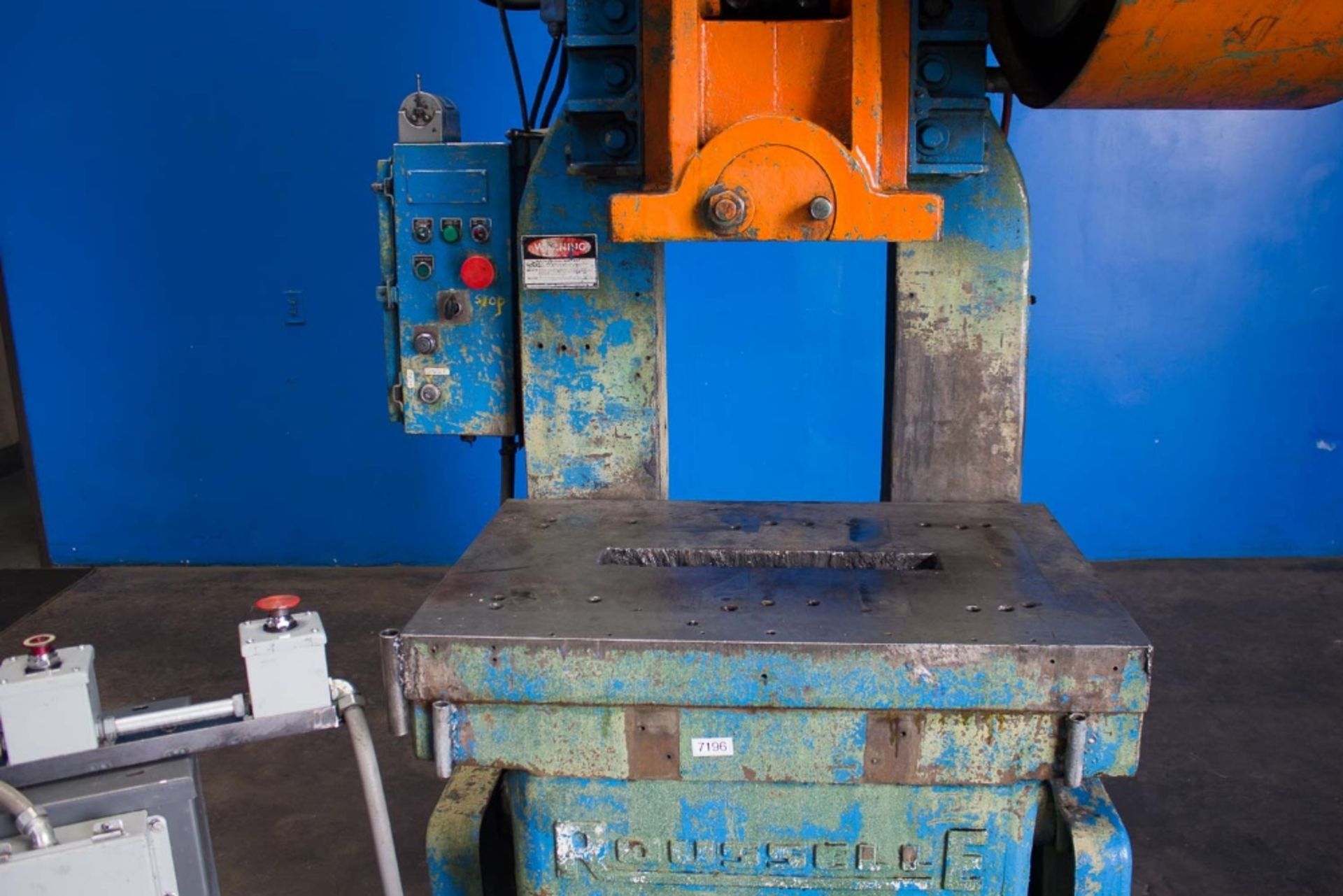 Rousselle OBI Punch Press 85 Ton x 36'' x 24''. LOADING FEE FOR THIS LOT: $600 - Image 7 of 10