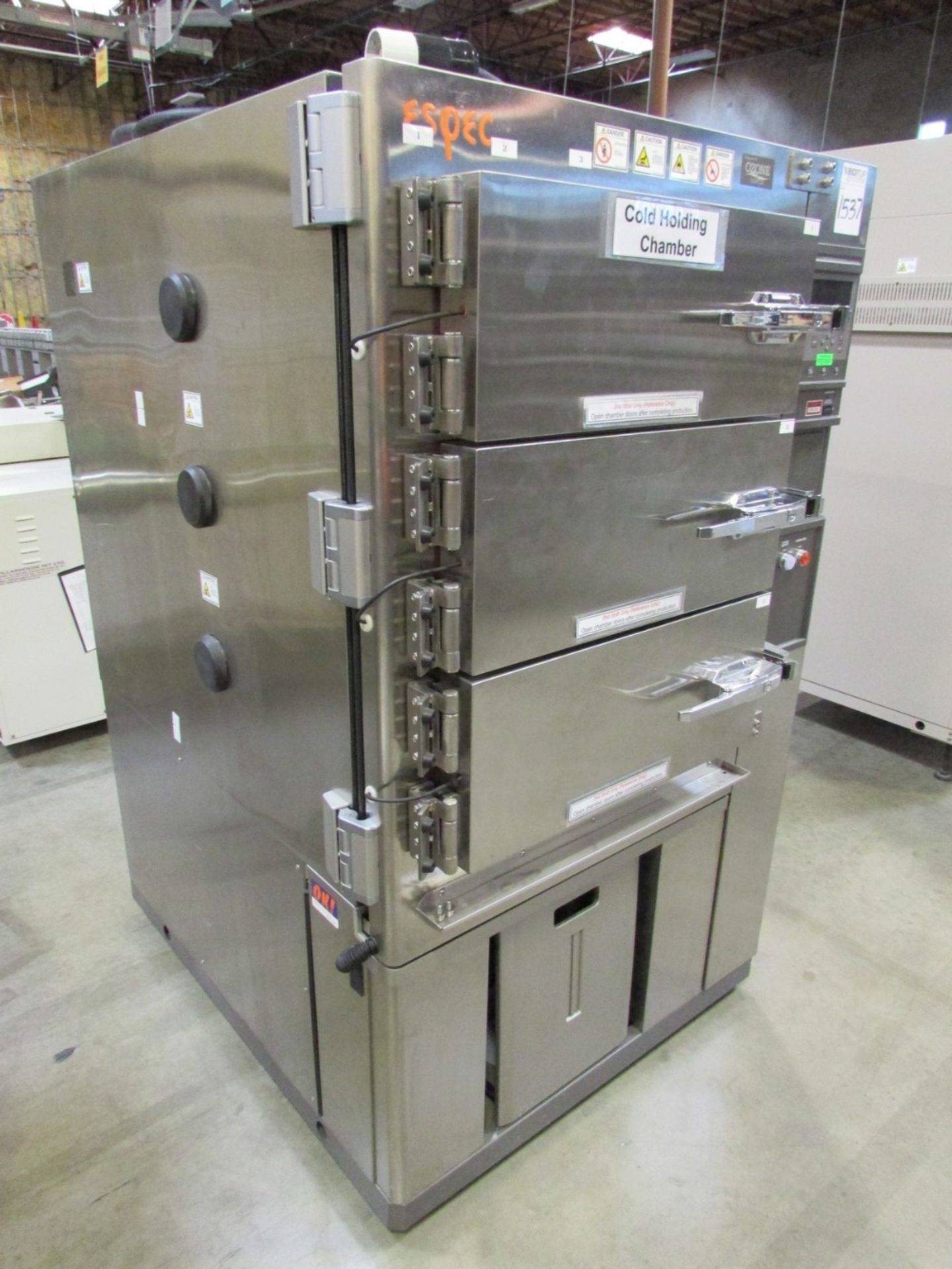 Espec - Environmental Testing Chamber | 23.5'' x 32'' x 31.5''. LOADING FEE FOR THIS LOT: $150