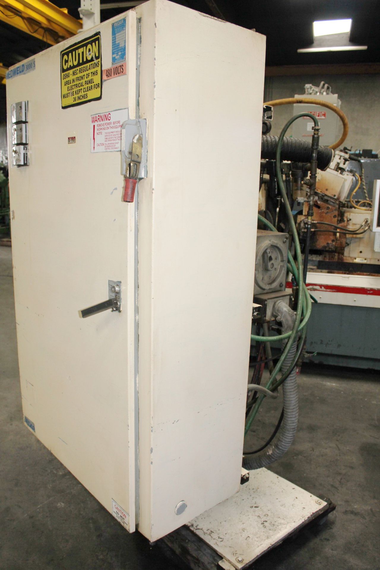 Hoffman Press Type Spot Welder 125 KVA x 14''. LOADING FEE FOR THIS LOT: $150 - Image 5 of 18