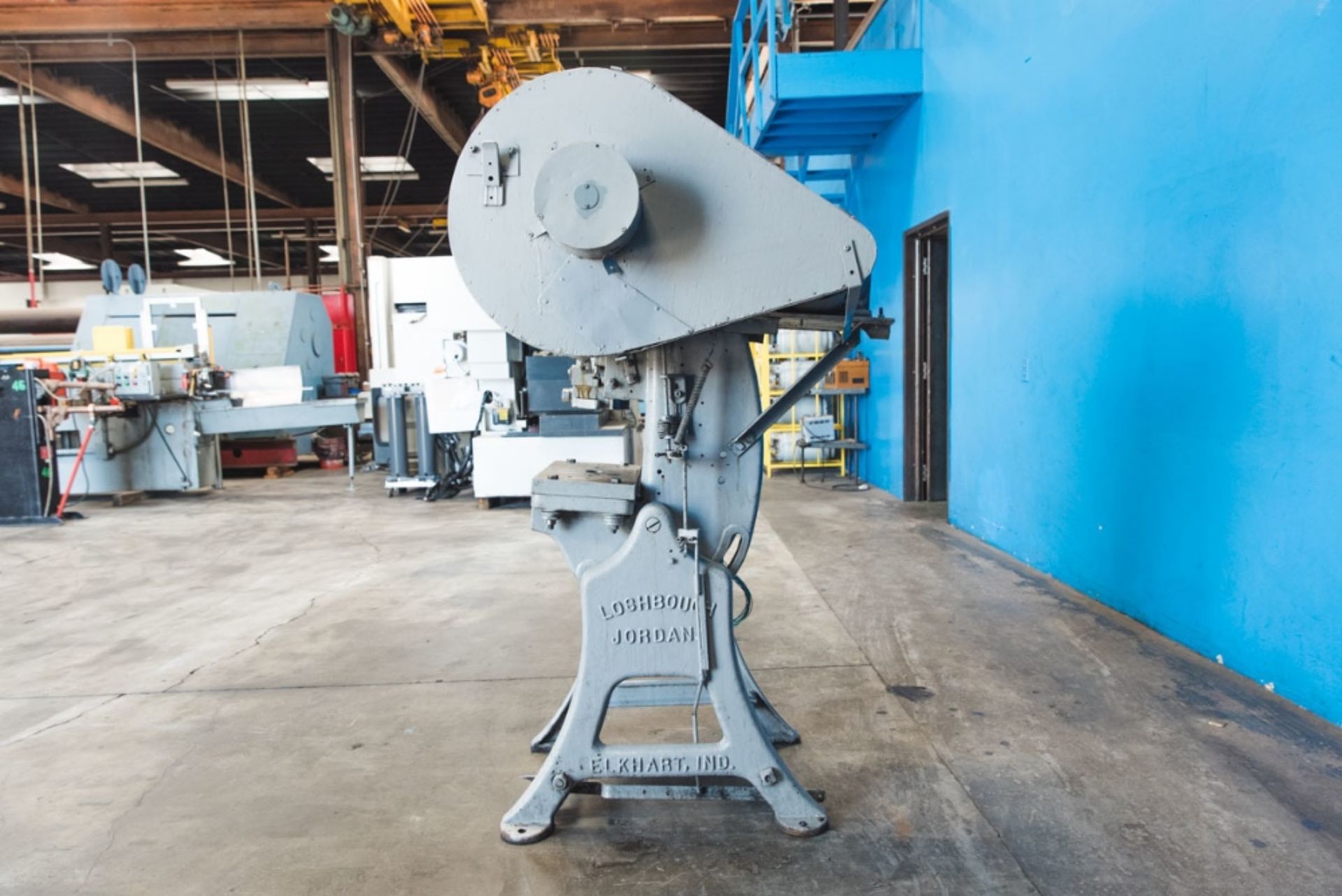 L & J OBI Punch Press 18 Ton x 17'' x 10''. LOADING FEE FOR THIS LOT: $75 - Image 4 of 11