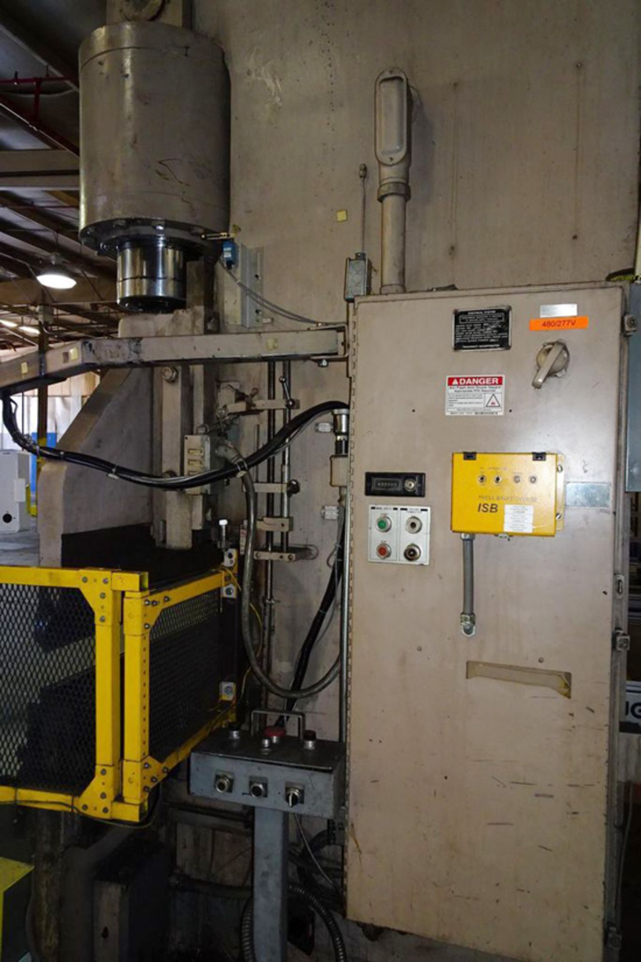 Cincinnati - CNC 3 Axis Hydraulic Press Brake 300 Ton x 20' (Located in Painesville, OH -- Lot #1012 - Image 3 of 15