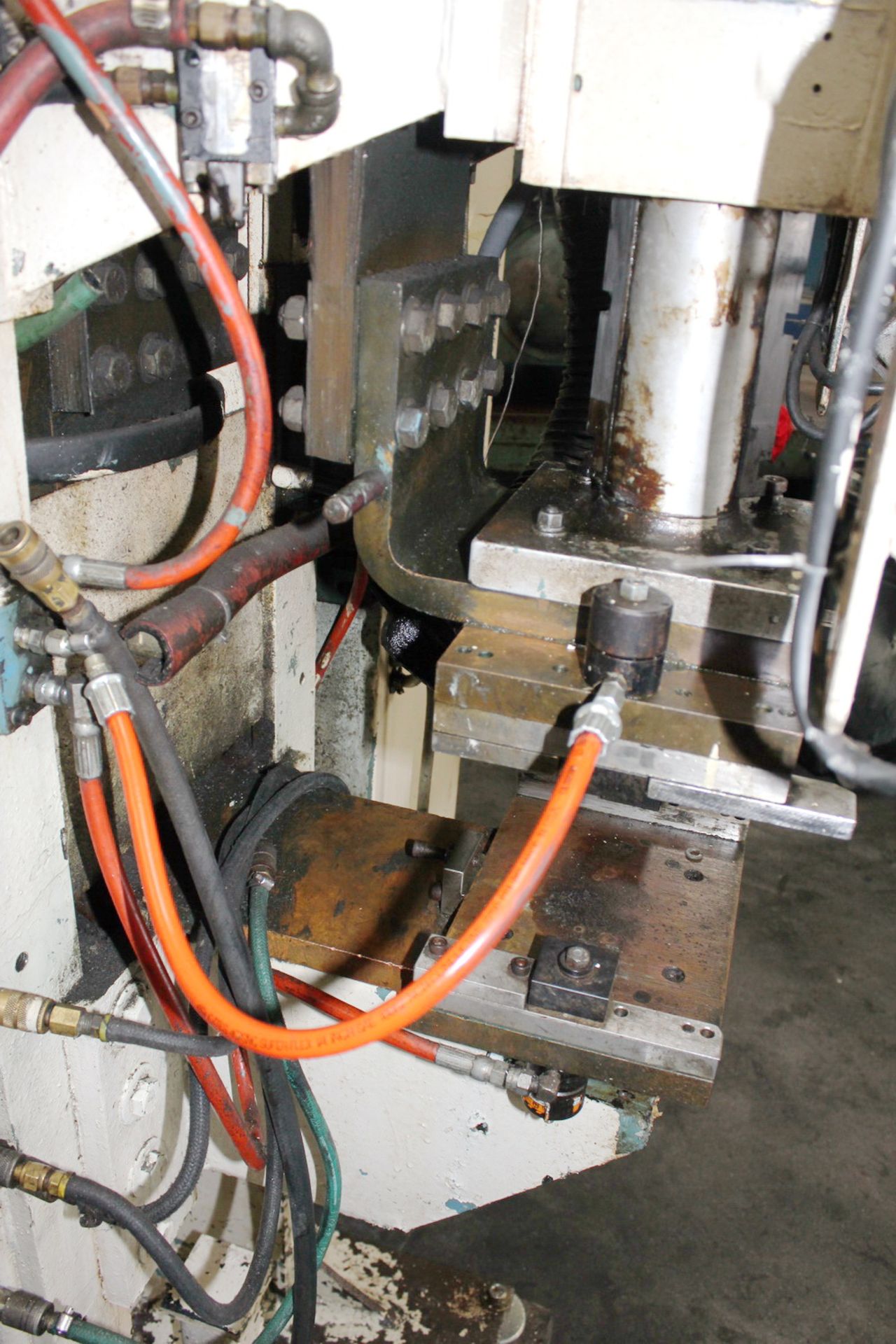 Hoffman Press Type Spot Welder 125 KVA x 14''. LOADING FEE FOR THIS LOT: $150 - Image 12 of 18