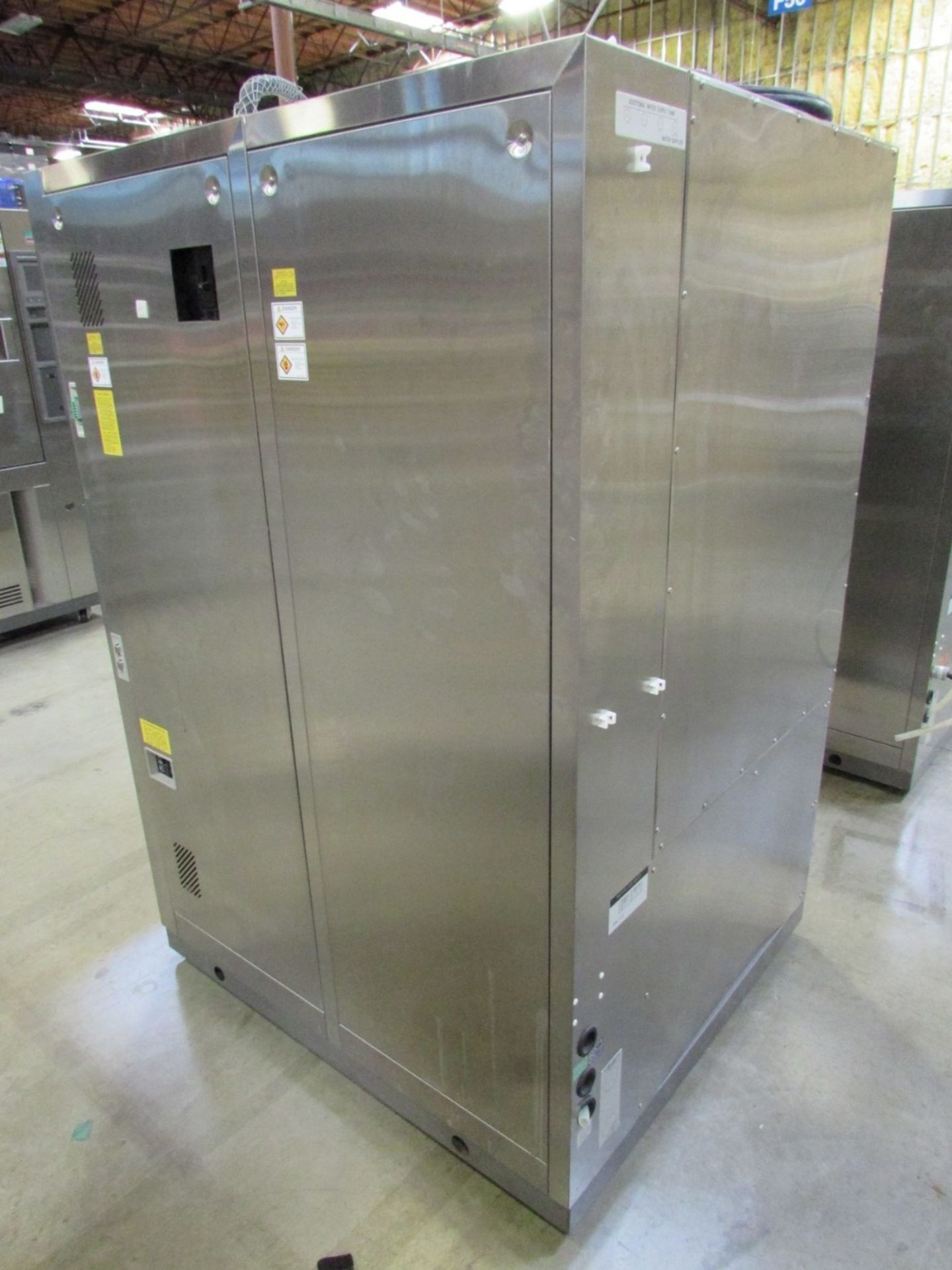 Espec - Environmental Testing Chamber | 23.5'' x 32'' x 31.5''. LOADING FEE FOR THIS LOT: $150 - Image 5 of 10