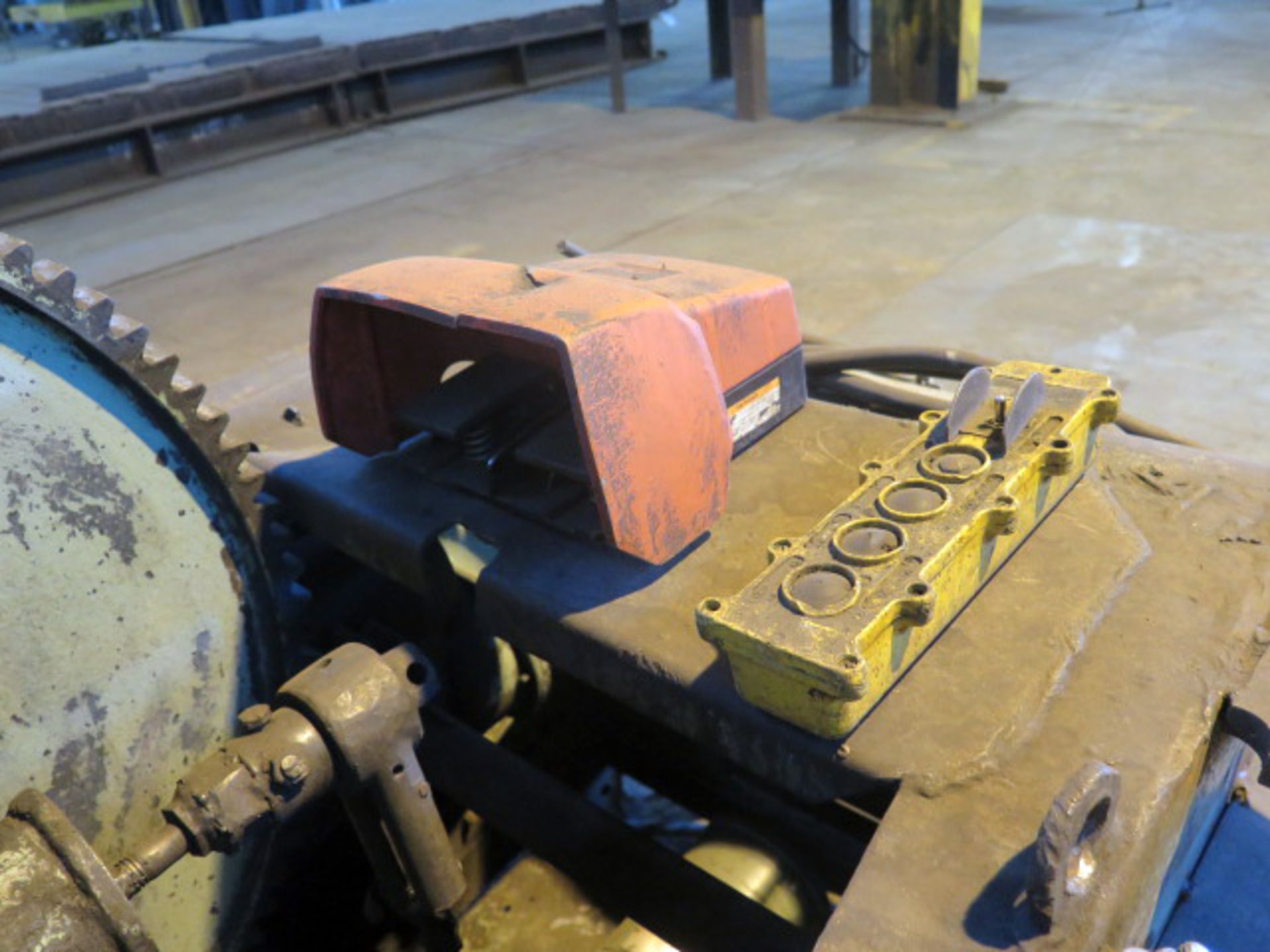 Ransome Welding Positioner 2,500 Lb.. LOADING FEE FOR THIS LOT: $100 - Image 4 of 4