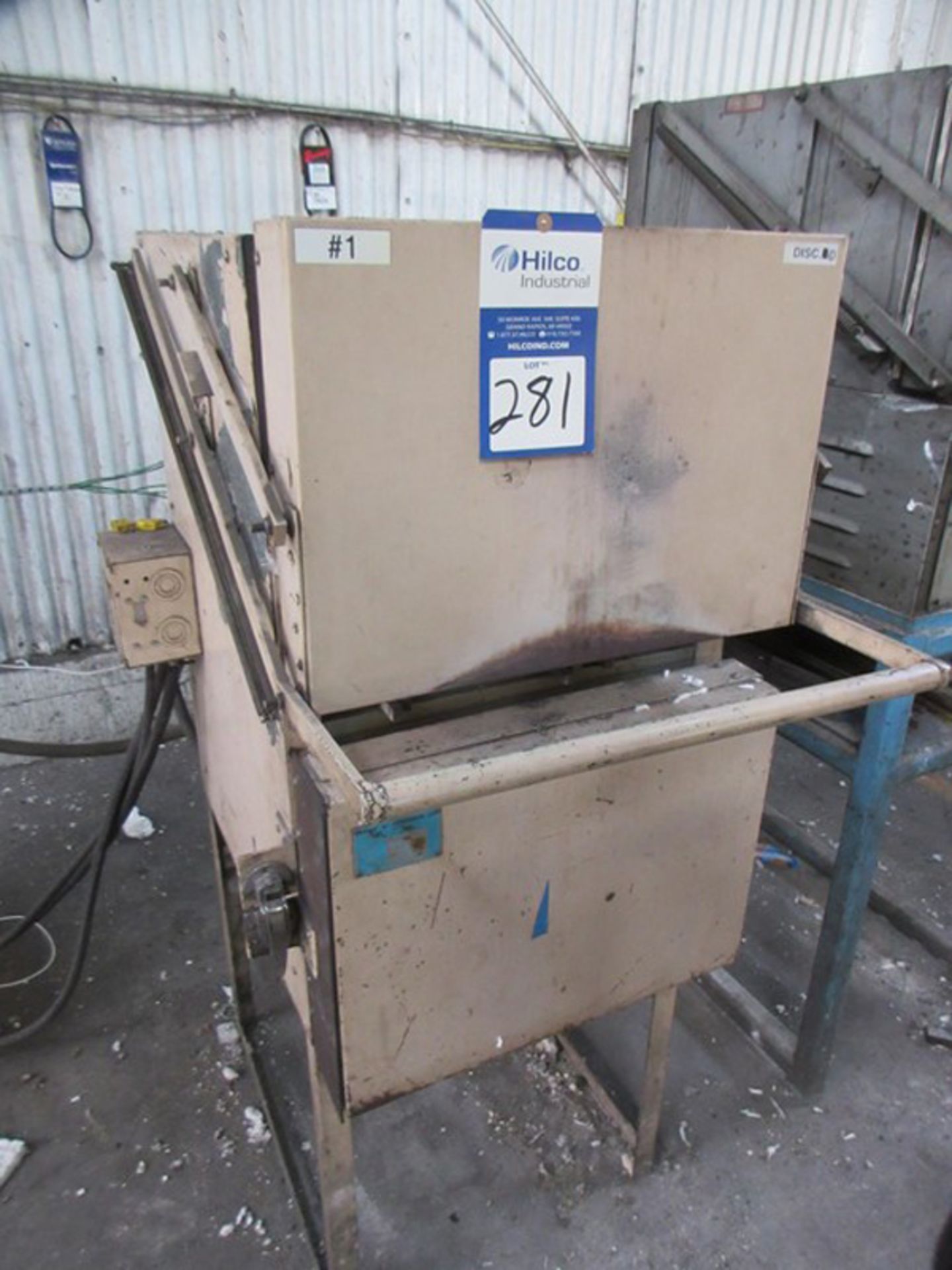 Cress Dual Chamber Electric Furnace 20'' x 12'' x 8''. LOADING FEE FOR THIS LOT: $250 - Image 2 of 3