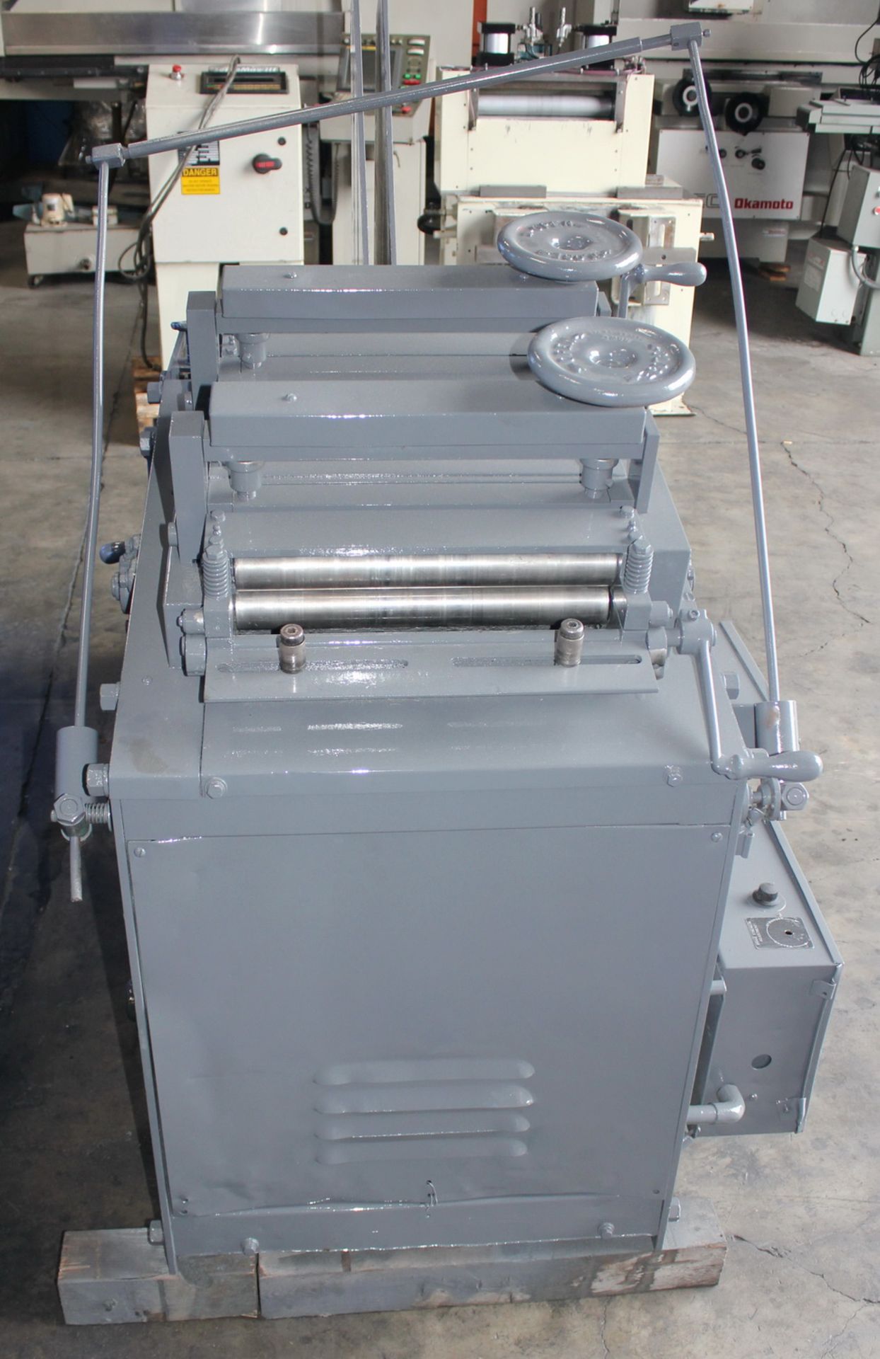 Rowe ''Easy Load'' Coil Cradle & Straightener 3,000 Lbs. x 15'' x 0.080'' - Image 5 of 15