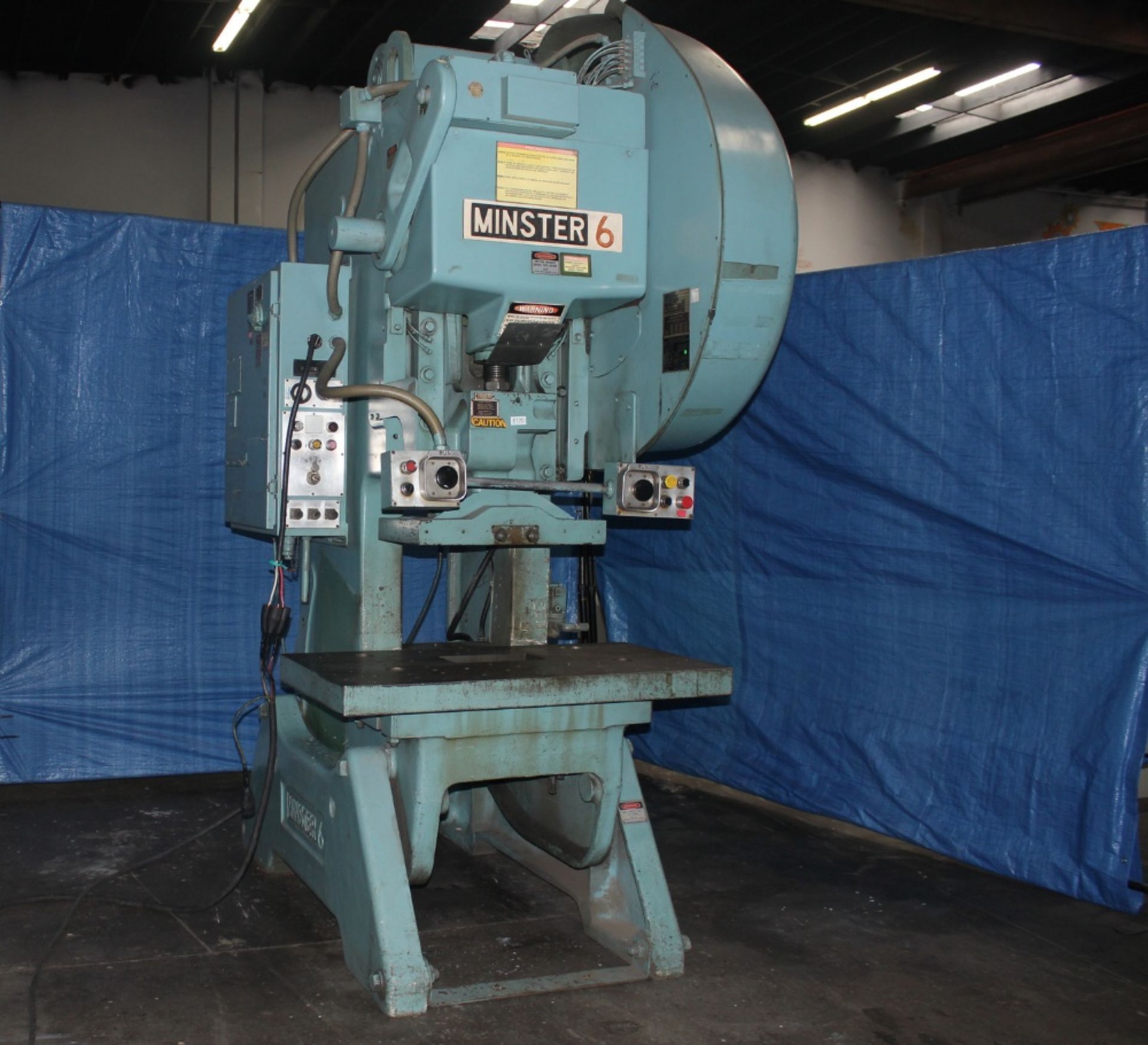 Minster Model 6 OBI High Speed Flywheel Punch Press Variable Speed 60 Ton - Image 2 of 20