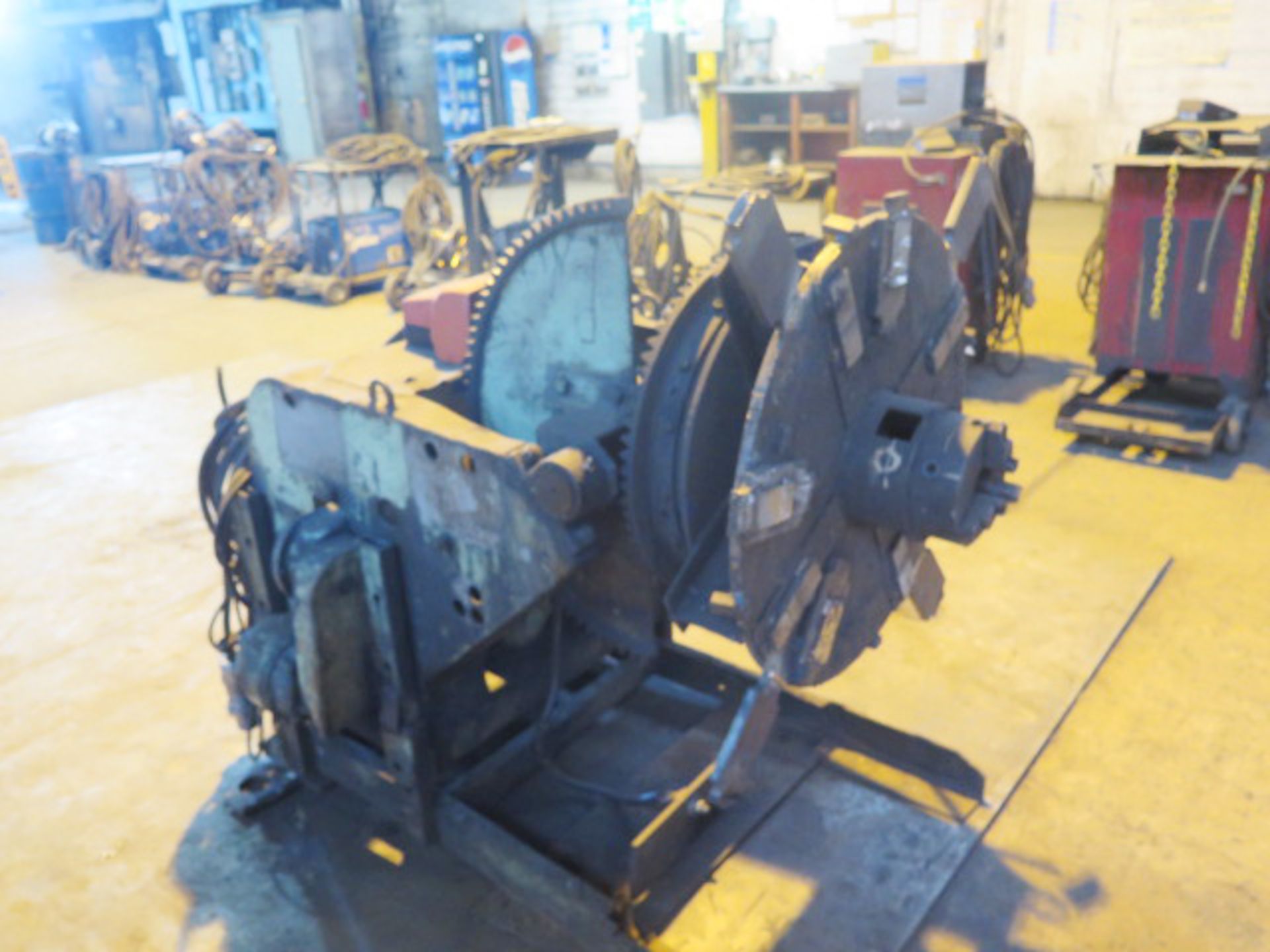 Ransome Welding Positioner 2,500 Lb.. LOADING FEE FOR THIS LOT: $100 - Image 2 of 4