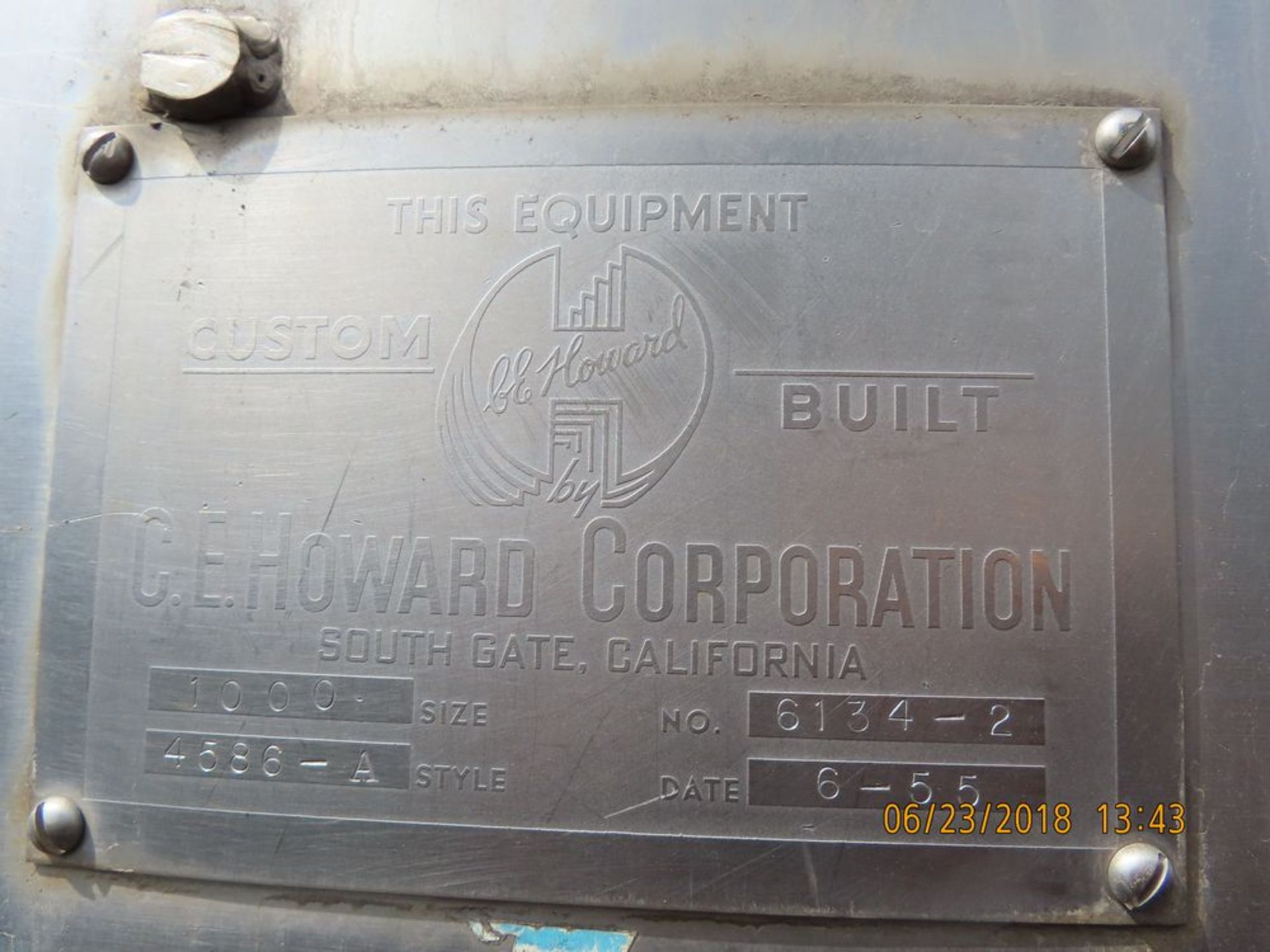 (1955) CE Howard 1000 Gal. Jacketed Tank, 50 psi 6 1/2' Dia. X 8' T - Image 3 of 3