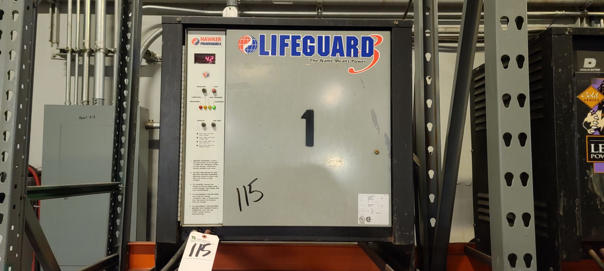 Lifeguard mod. LG180750F3B. Battery charger 36volt