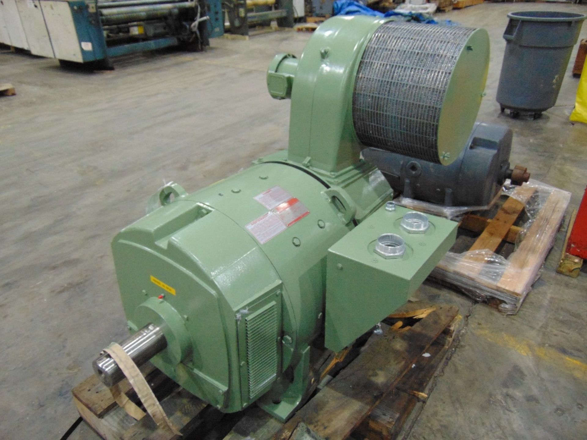 GE 250hp Motor - Image 2 of 2