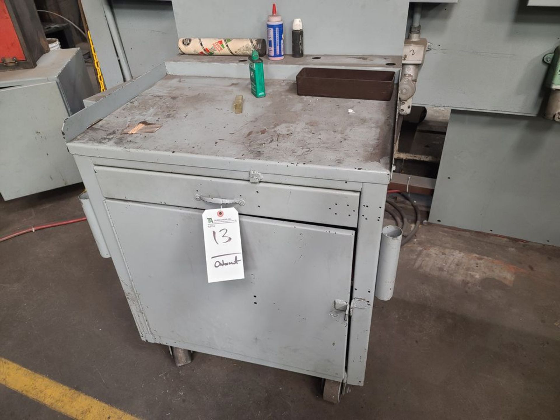 Metal Cabinet w/on casters - 29'' x 5'' x 20'' x 24'' Tall (LOADING FEE: $5)