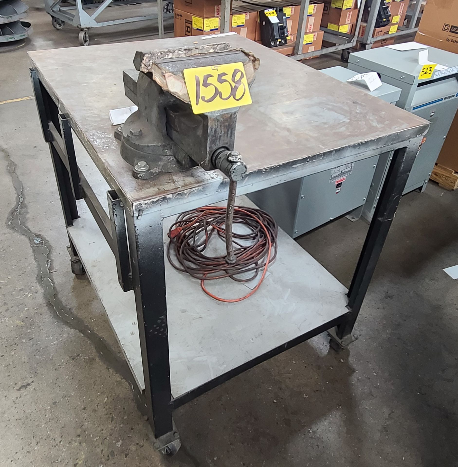 (Lot) Square Cart w/ Vise (LOADING FEES: $20)