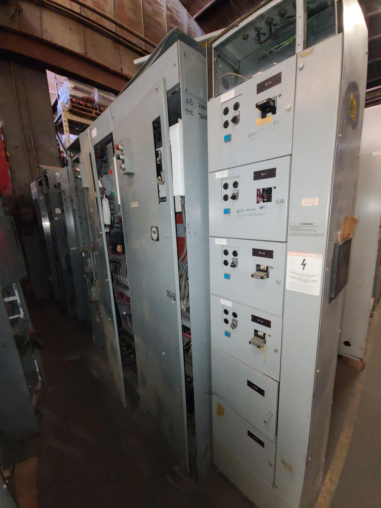 (Lot) Sq. D mod. 4,5 &6, A&B 2100 N-1, 3ph, 480V Siemens mod. 90, Furnas 89 (LOADING FEES: $300) - Image 2 of 4