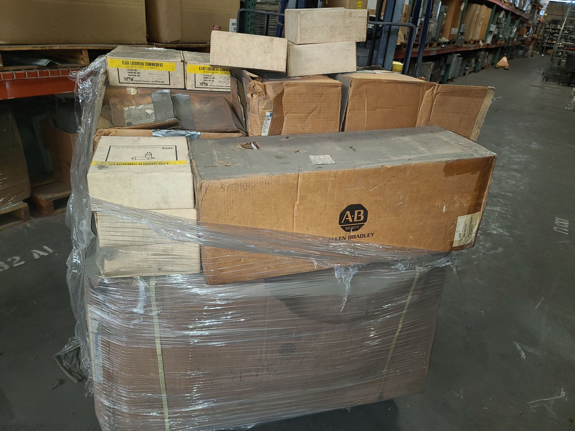 (Lot) West Safety Sws 50HU325 400A 240V, Assorted Plus More Surplus (LOADING FEES: $30) - Image 8 of 9