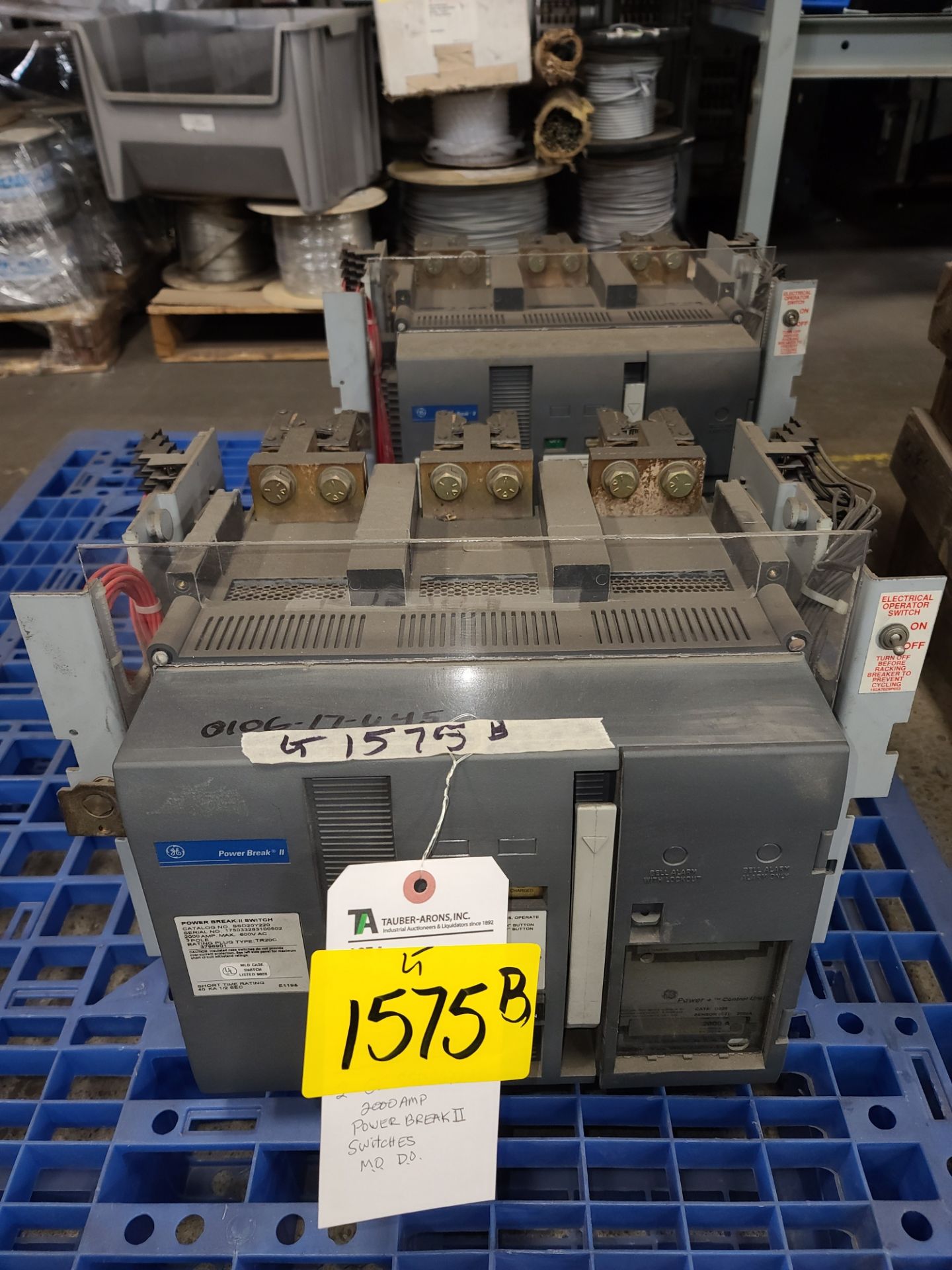 (Lot) 2000 Amp Power Break II Switch MQ DO (LOADING FEES: $20)