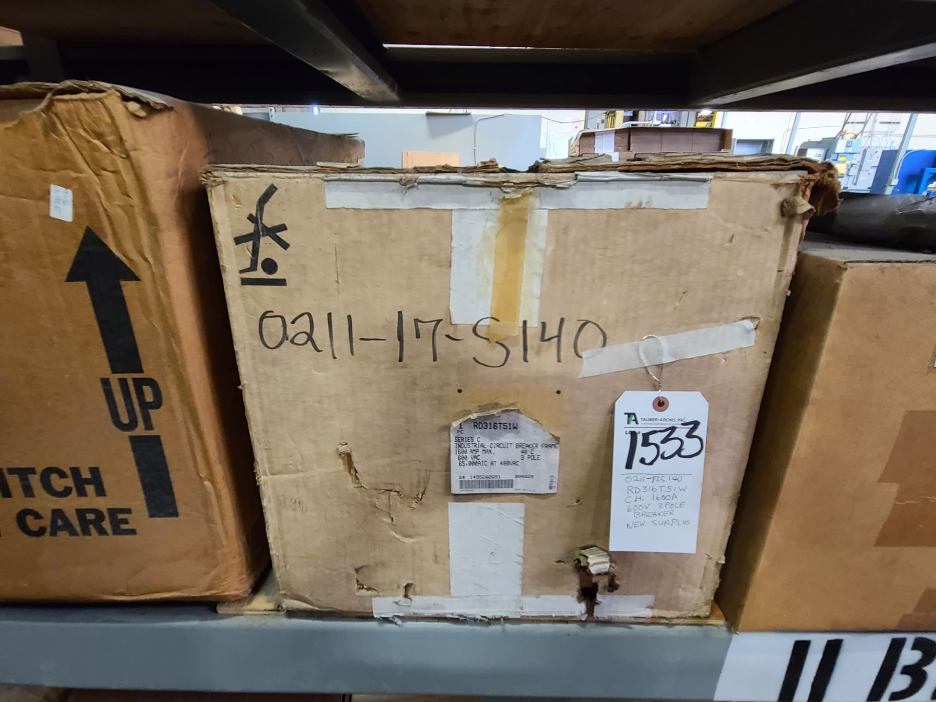 Cutler Hammer mod. RD316T51W, 1600A, 600V, 3 Pole Breaker (New Surplus) (LOADING FEES: $15)