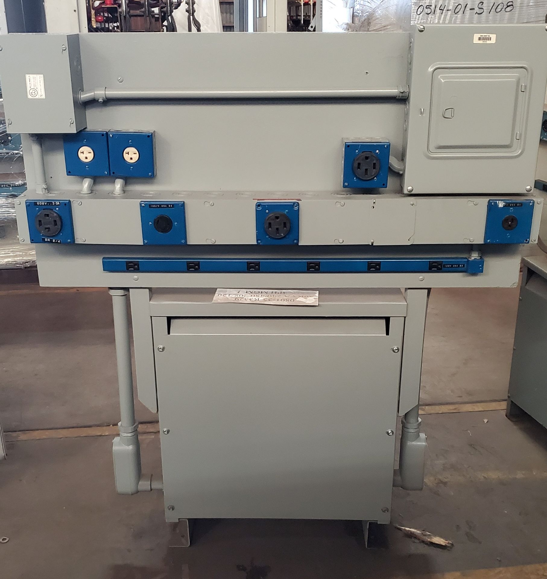MGM Mini Substation, 30 KVA, 240X 480-208Y/120 Transformer w/ Outlets (LOADING FEES: $25) - Image 2 of 3