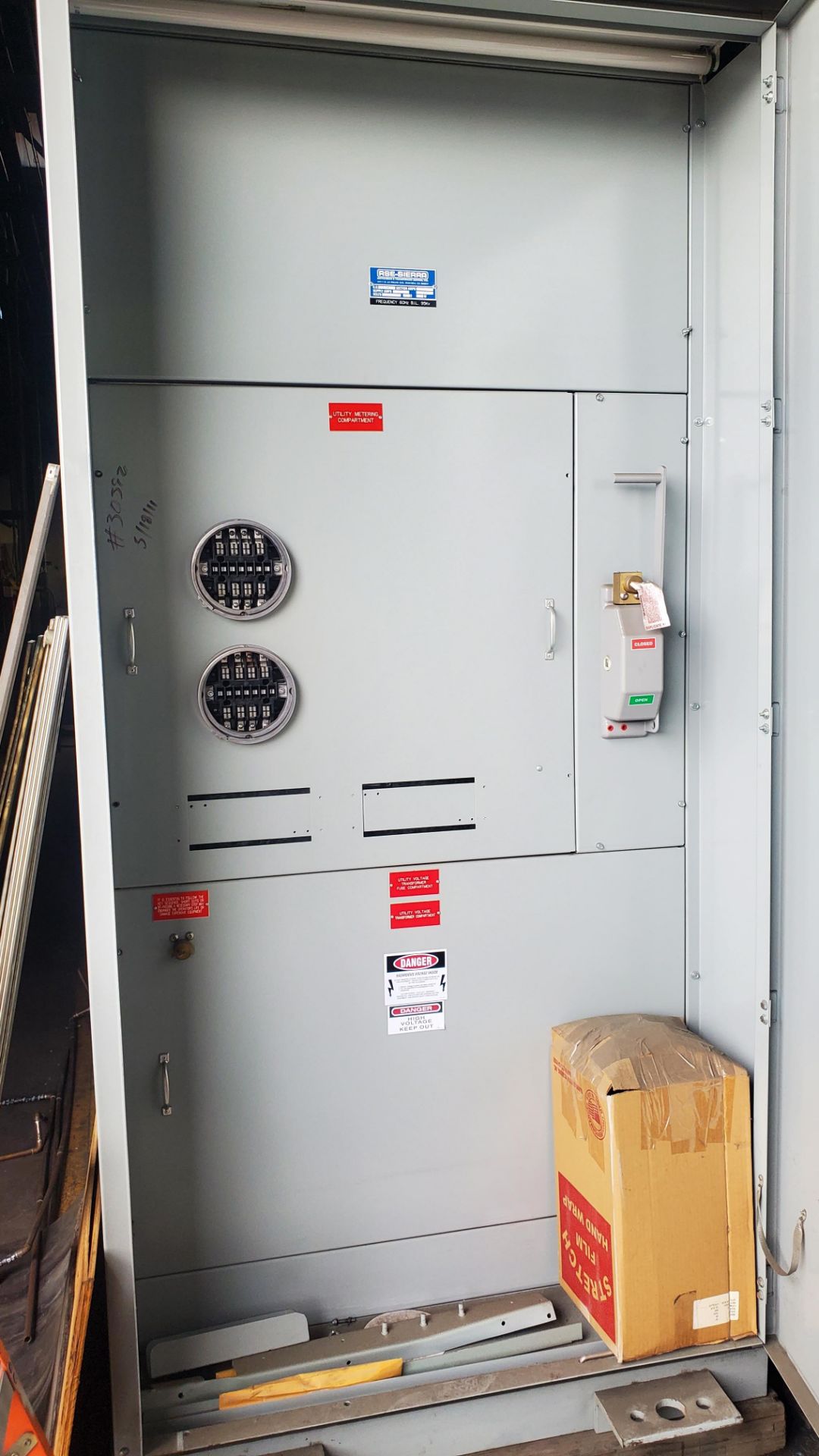 (Lot) RSE-Sierra 15 KV, 600A, Fuse Load (4 Sections) (LOADING FEES: $600) - Image 5 of 10