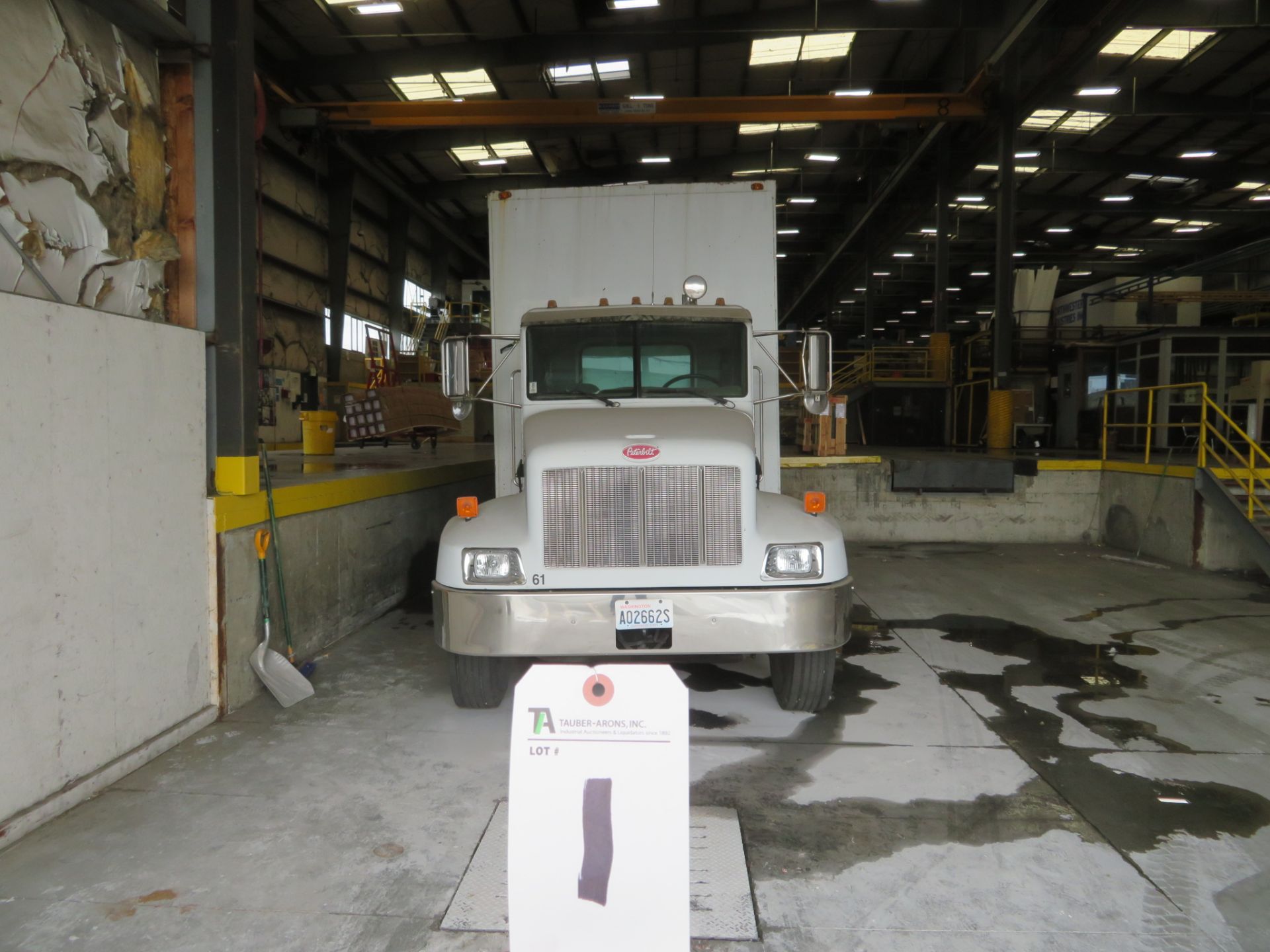 (2003) Peterbilt mod. 330 24' Diesel Truck - Image 2 of 4