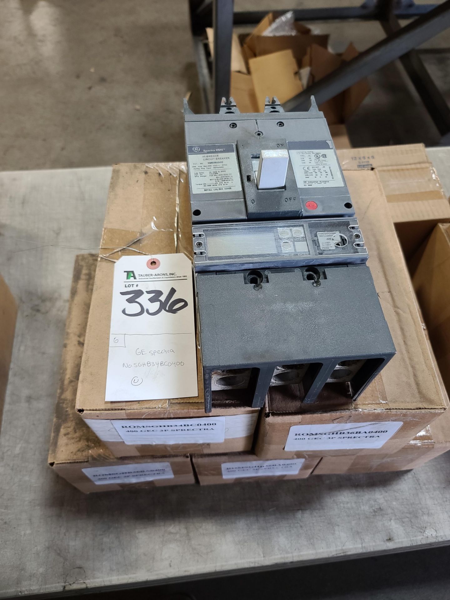 GE, 400 Amp, No. SGHB34BL0400 ''U''