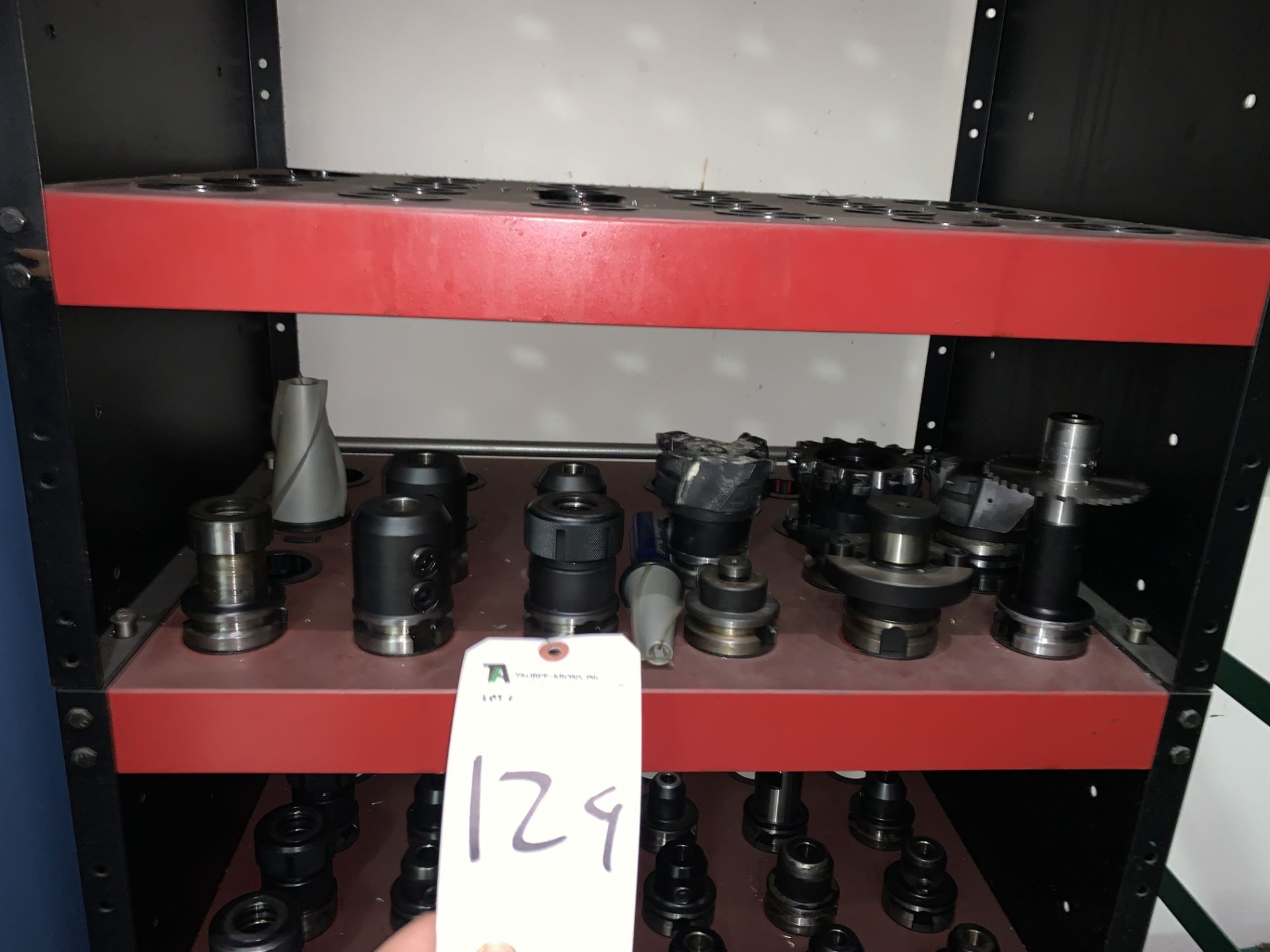 (Lot) (13) 40 Taper Tool Holders