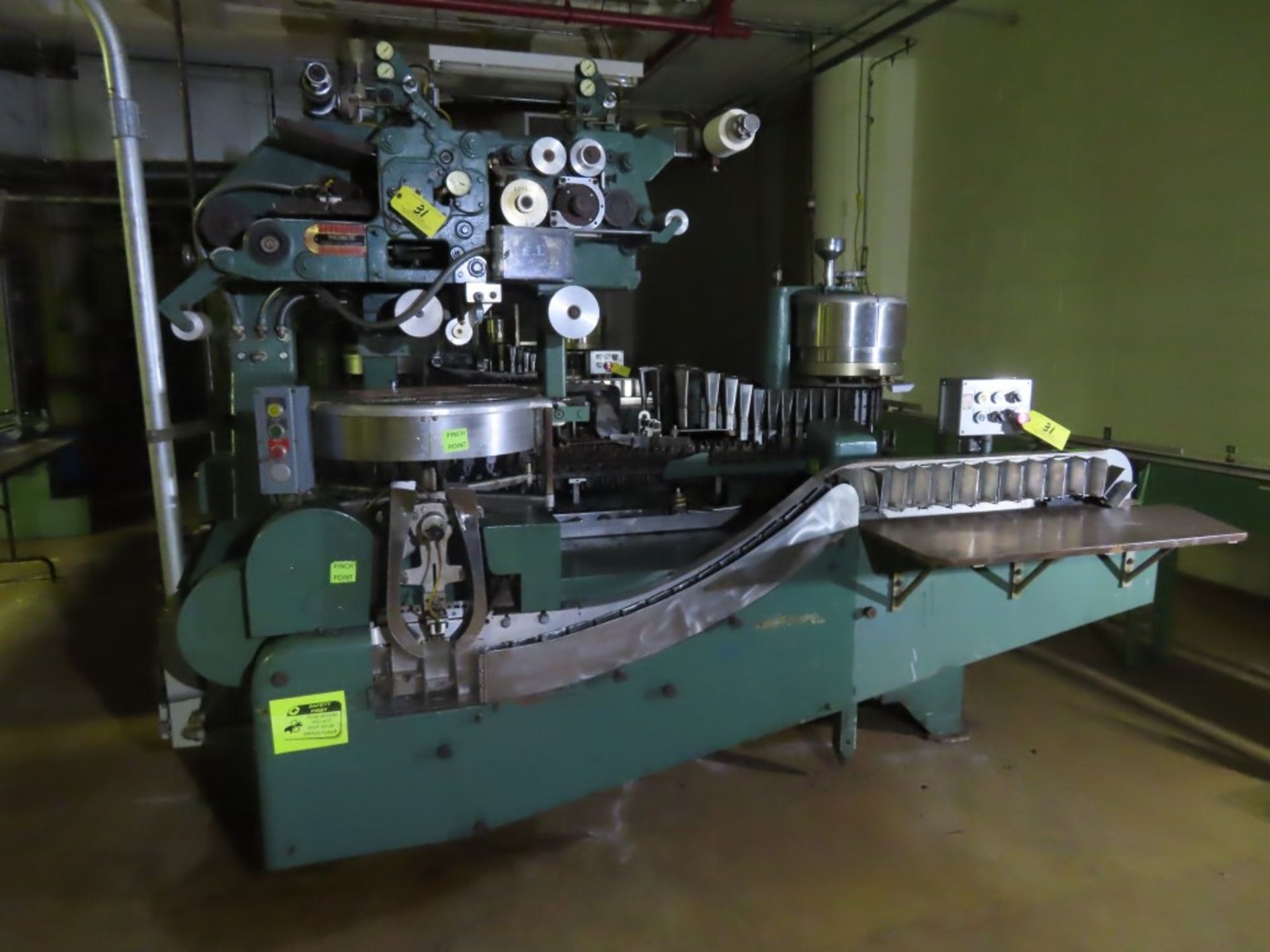 Packaging Machine Manufactured by: (SEE NOTE)