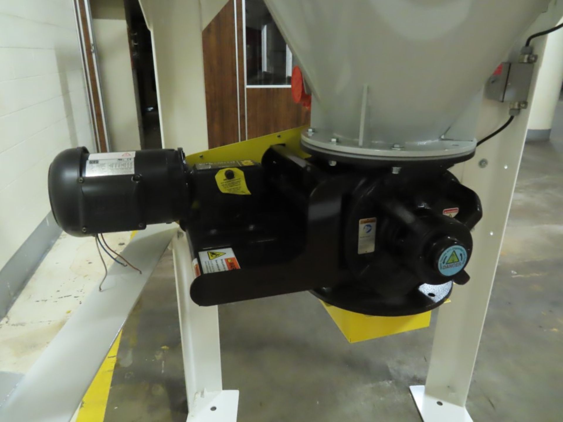 2015 Vac-U-Max Mobile Vac Conveying Sys (SEE NOTE) - Image 4 of 12