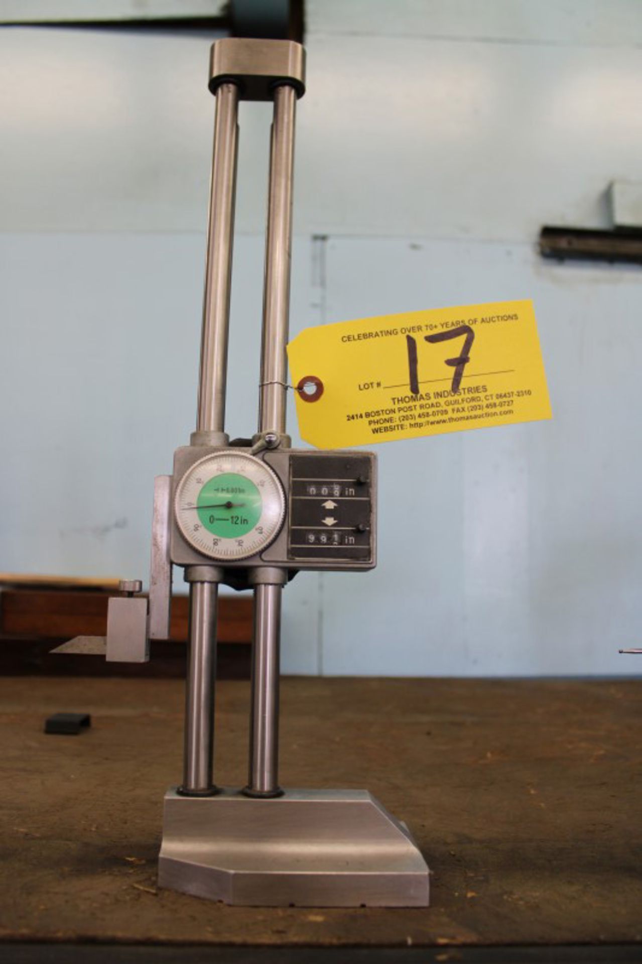 0" to 12" Anilog Dial Height Gage