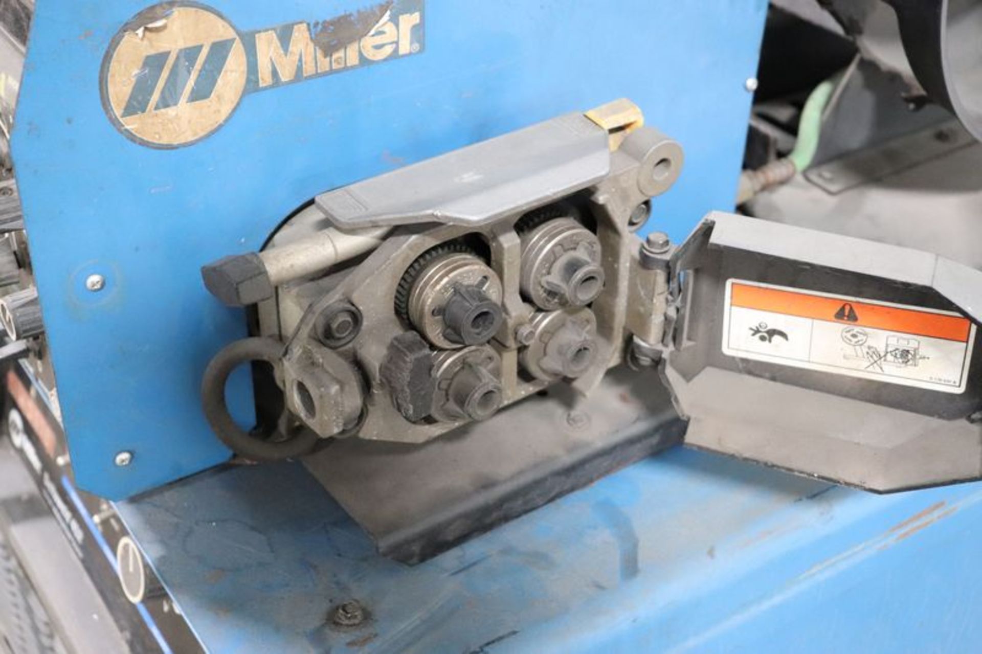 Miller Deltaweld 452 450 Amp Mig Welder w/ D-64 Wire Feeder - Image 9 of 12