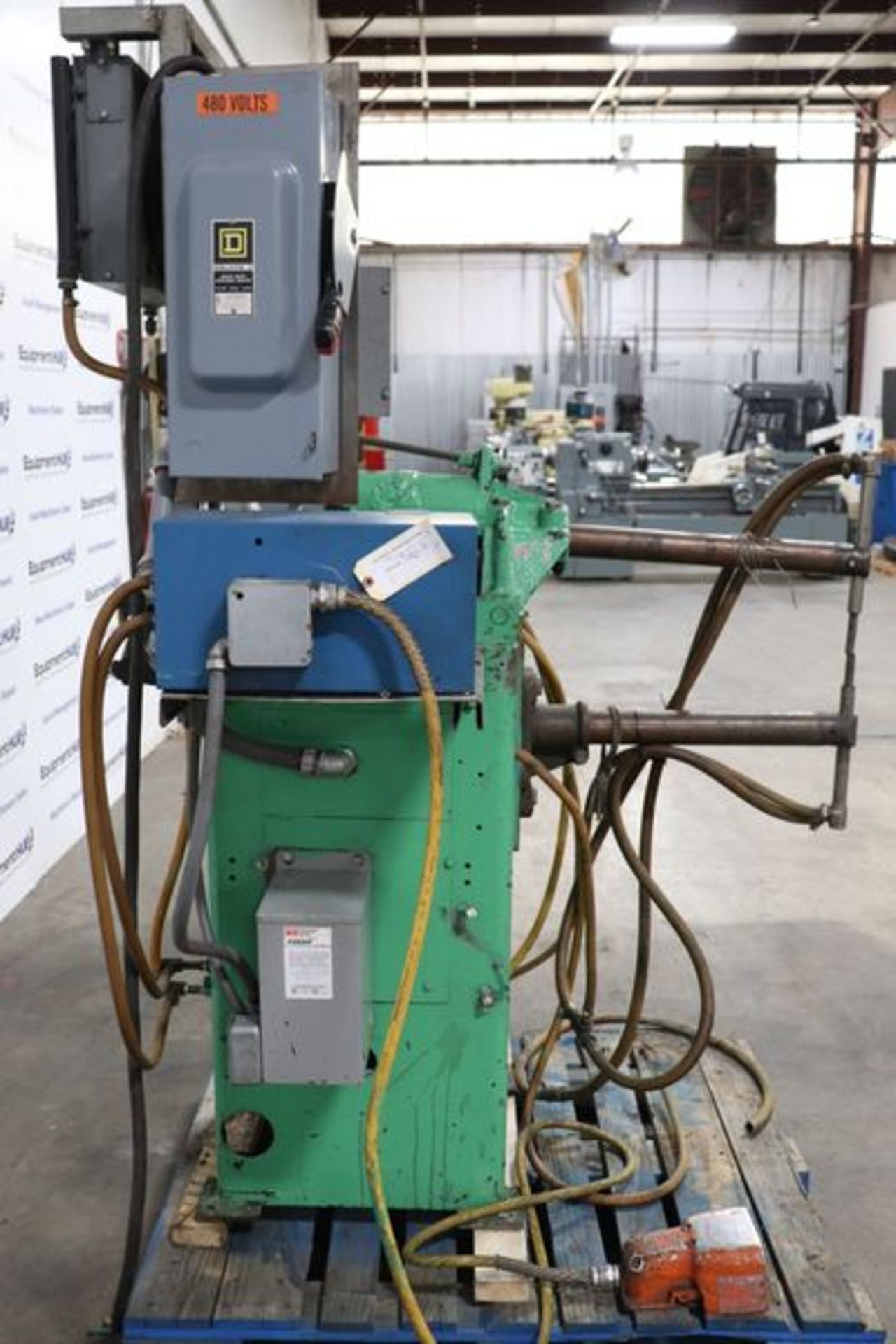 Federal RM-2-24 30 KVA 24" Throat Water Cooled Spot Welder - Image 10 of 11