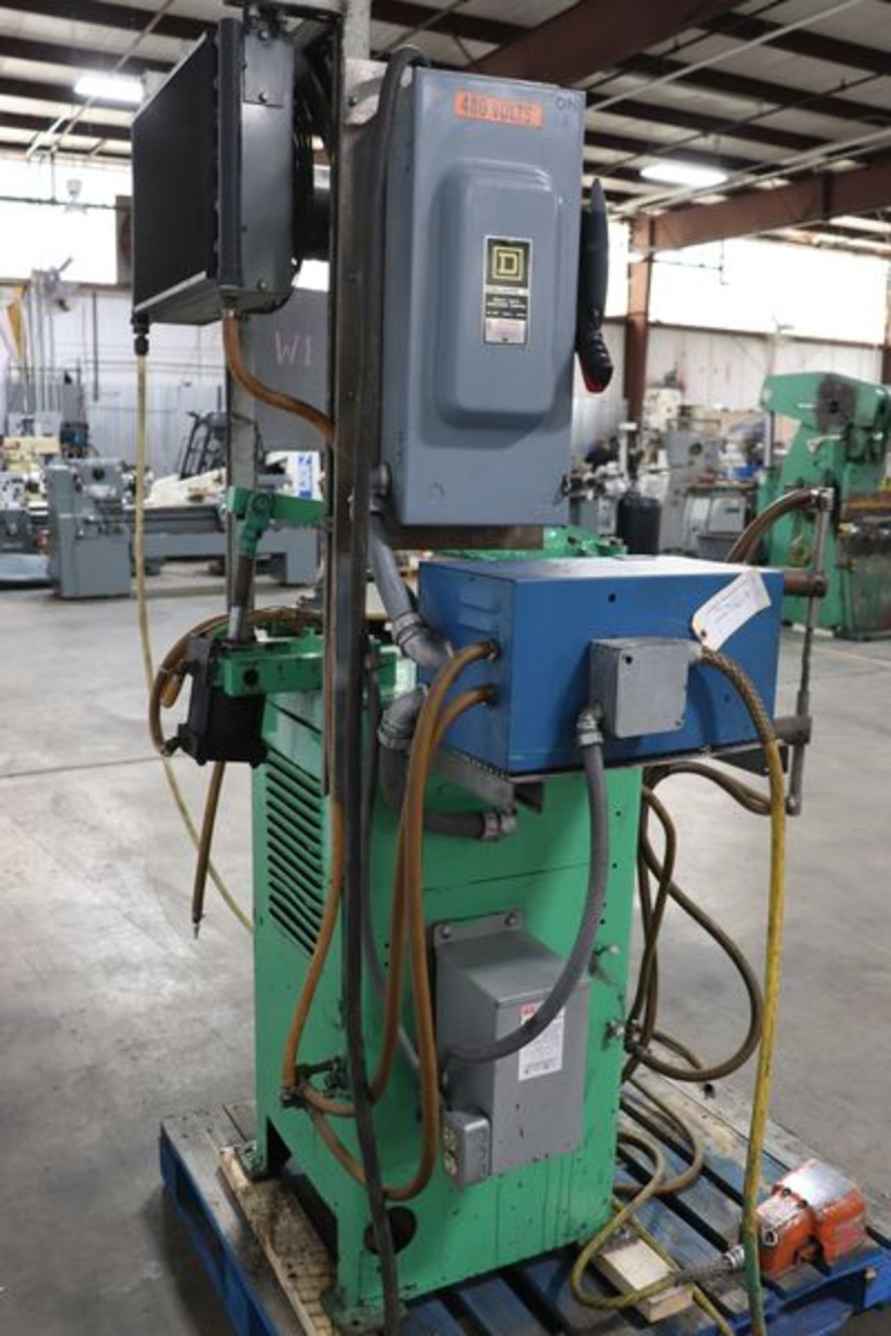 Federal RM-2-24 30 KVA 24" Throat Water Cooled Spot Welder - Image 11 of 11