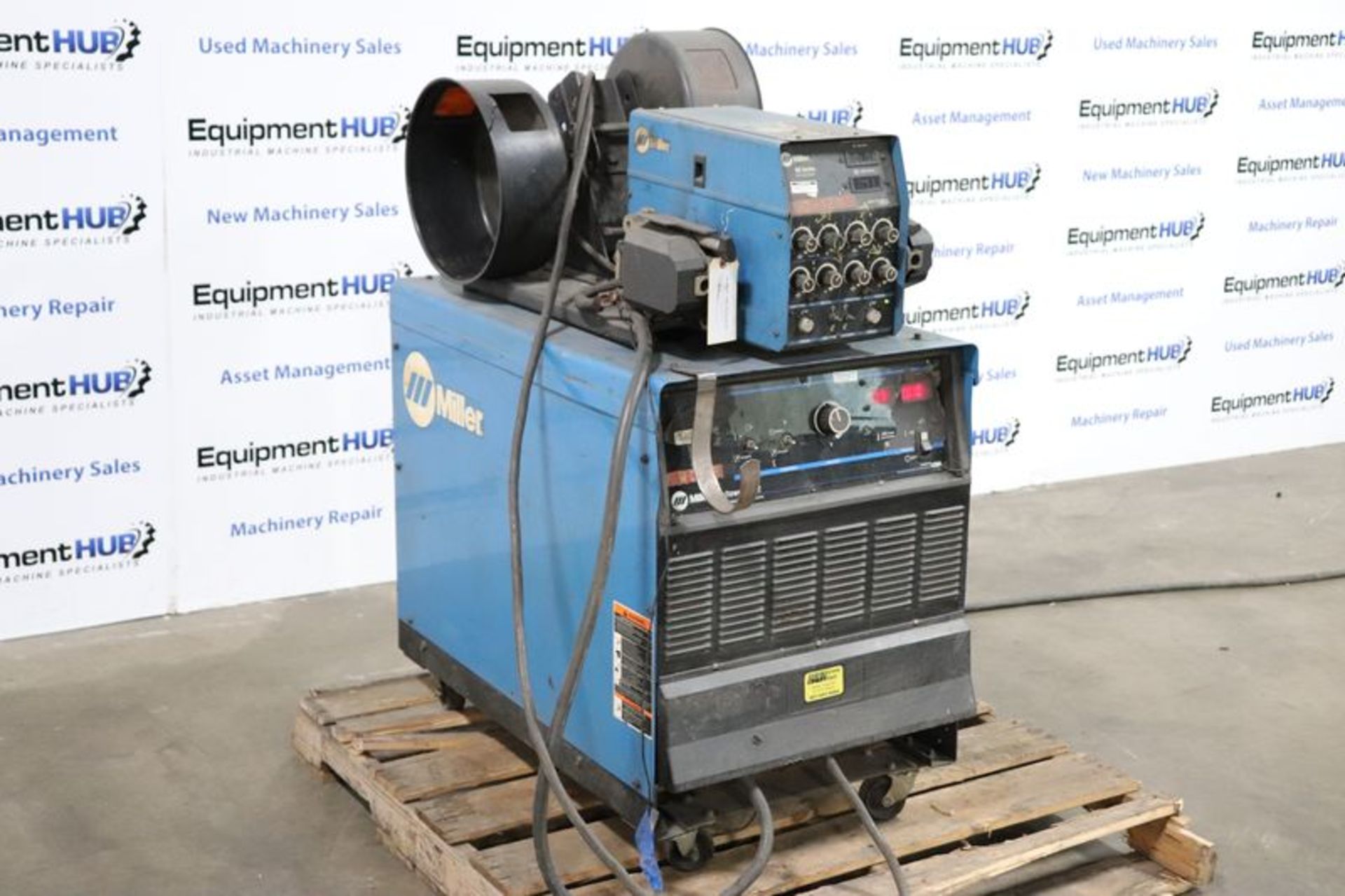 Miller Deltaweld 452 450 Amp Mig Welder w/ D-64 Wire Feeder - Image 3 of 12