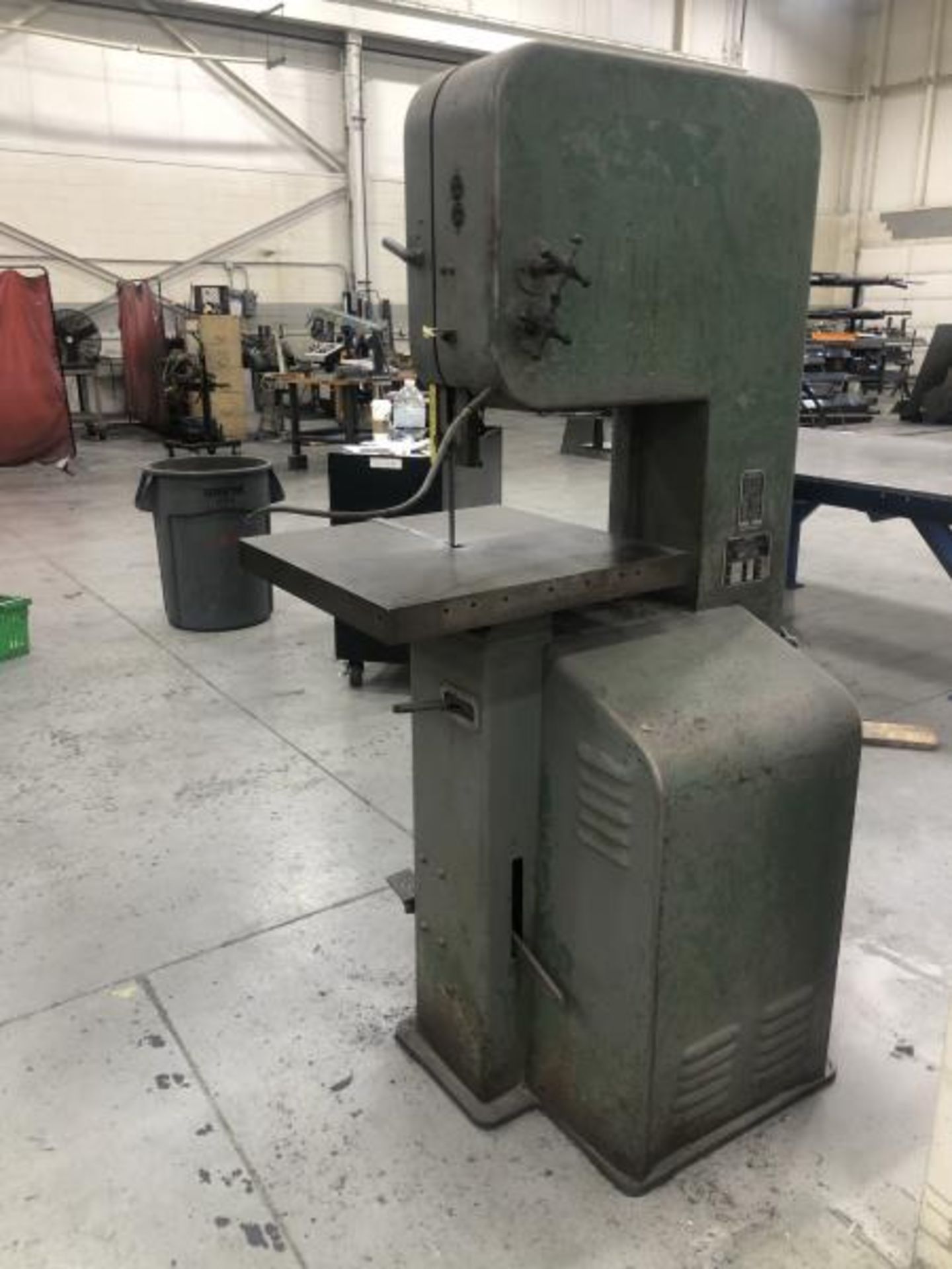 DoAll Band Saw l 220v, 3phase, M: M-L, SN: 5115633 - Image 2 of 5