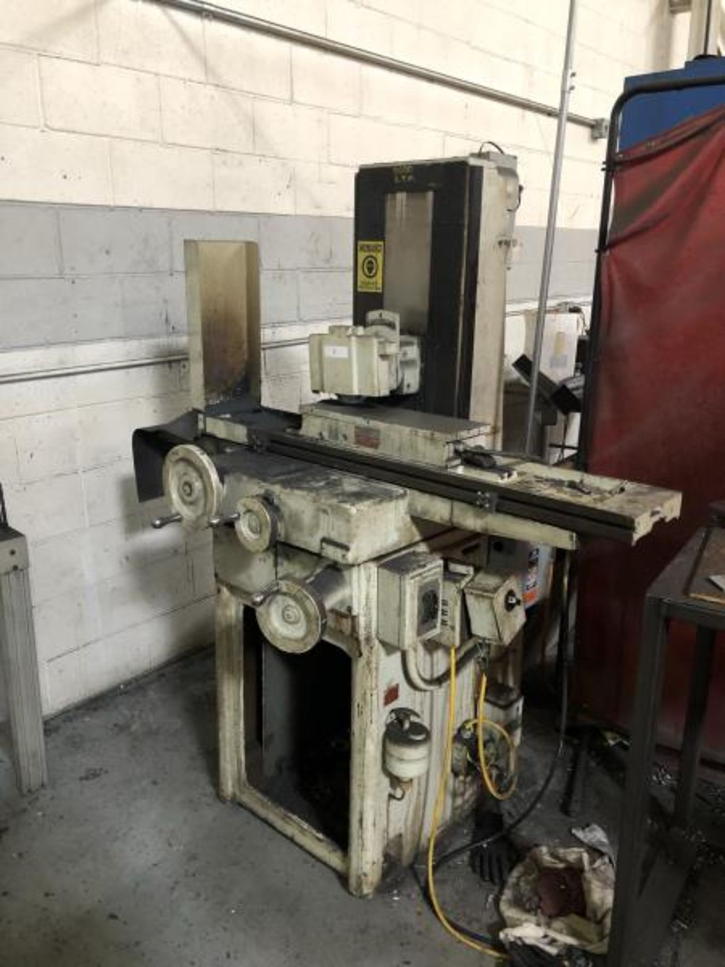 Surface grinder with Magnalock R-6180L, magnetic chuck, SN: 305