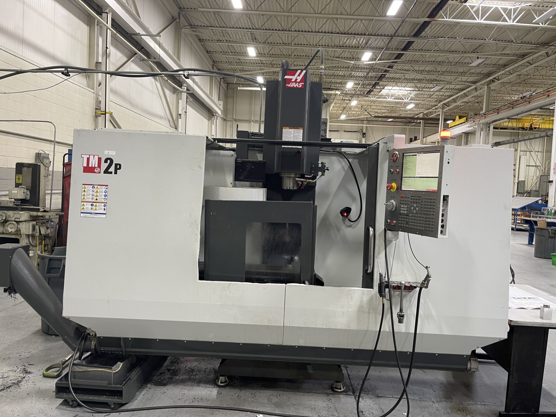 Haas M: TM-2P, SN: 1126808, MFD: 10/2015, 220v, 3:1 phase