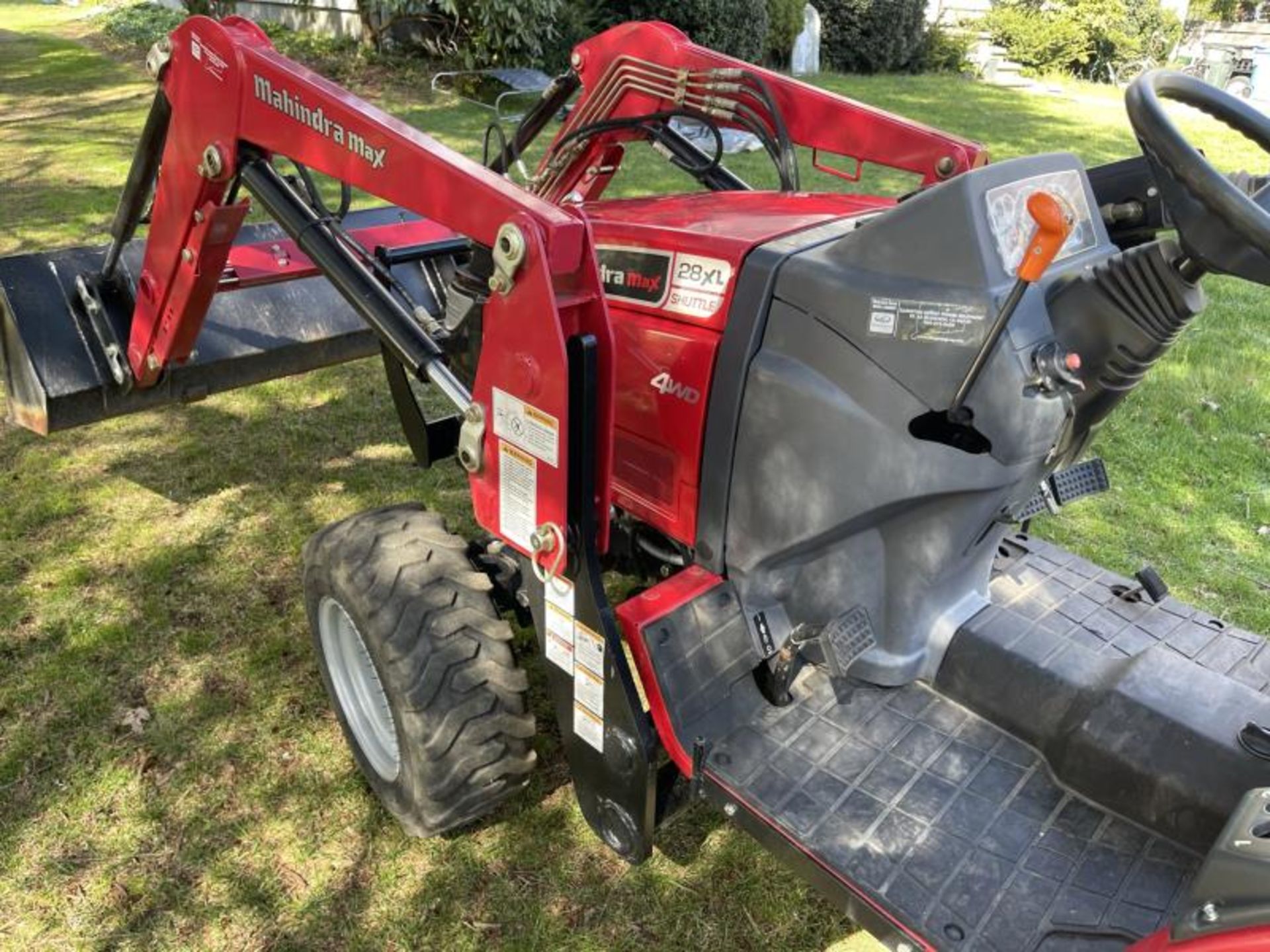 2013 Mahindra Max 28XL 4wd, Backhoe MB63 & Front Bucket , Approx 87 Hours - Image 17 of 28